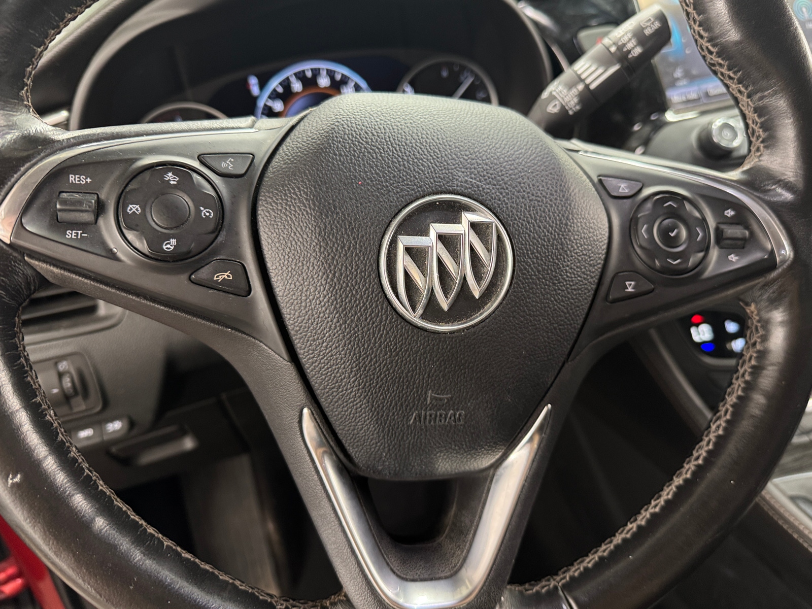 Thumbnail: 2016 Buick Envision - 4