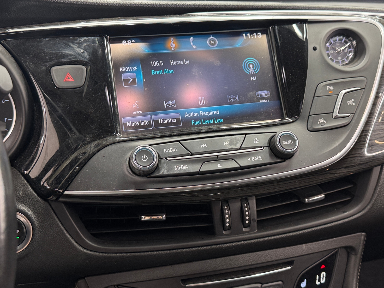 Thumbnail: 2016 Buick Envision - 3