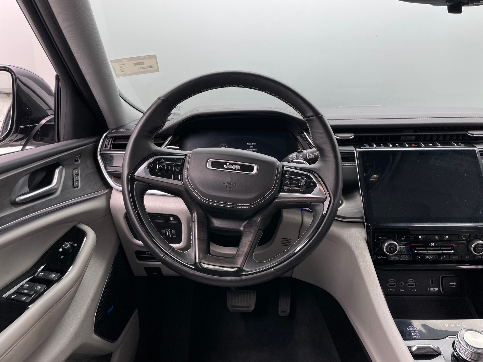 Thumbnail: 2022 Jeep Grand Cherokee - 4