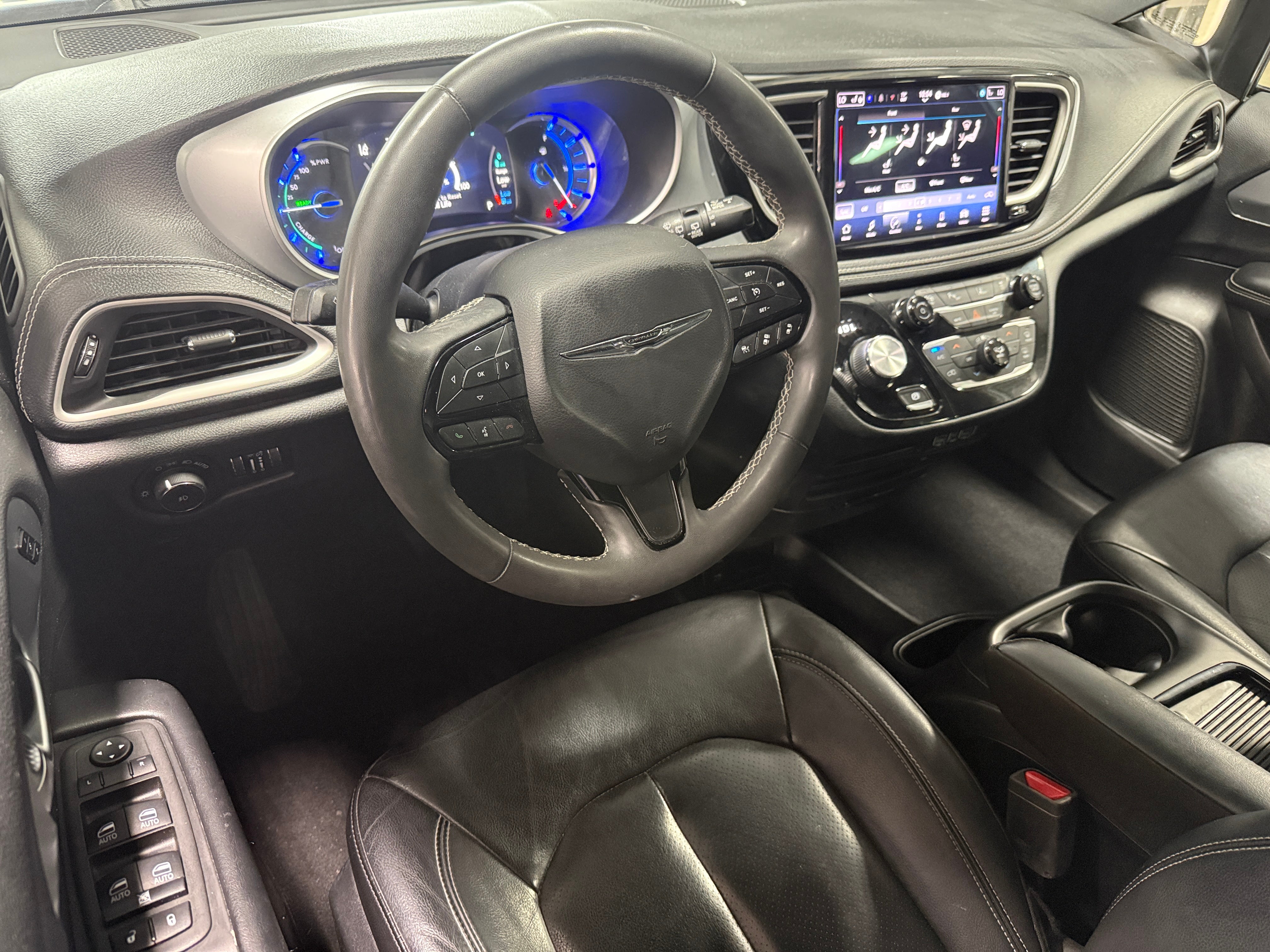 2022 Chrysler Pacifica Hybrid