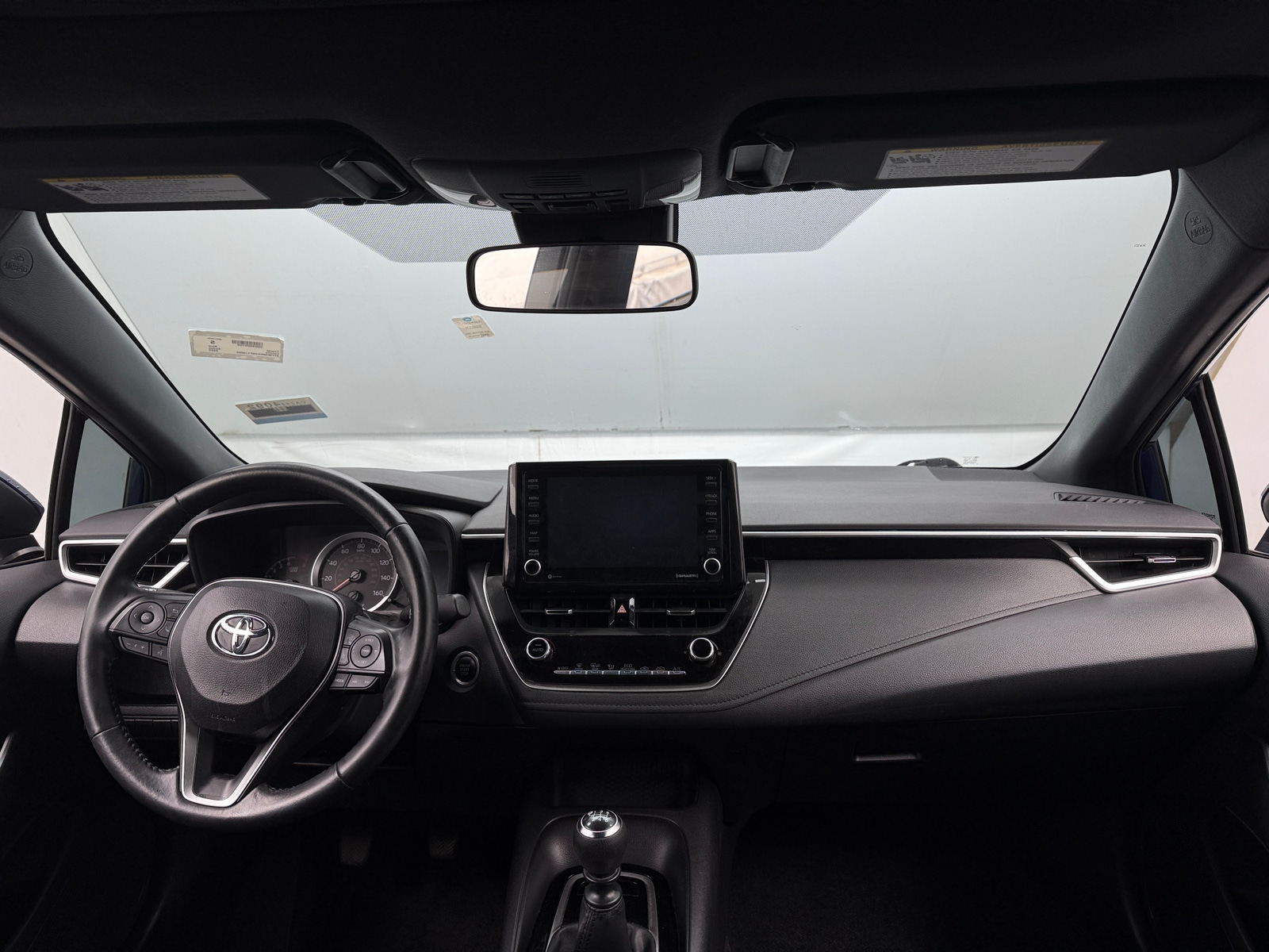 Thumbnail: 2022 Toyota Corolla - 3