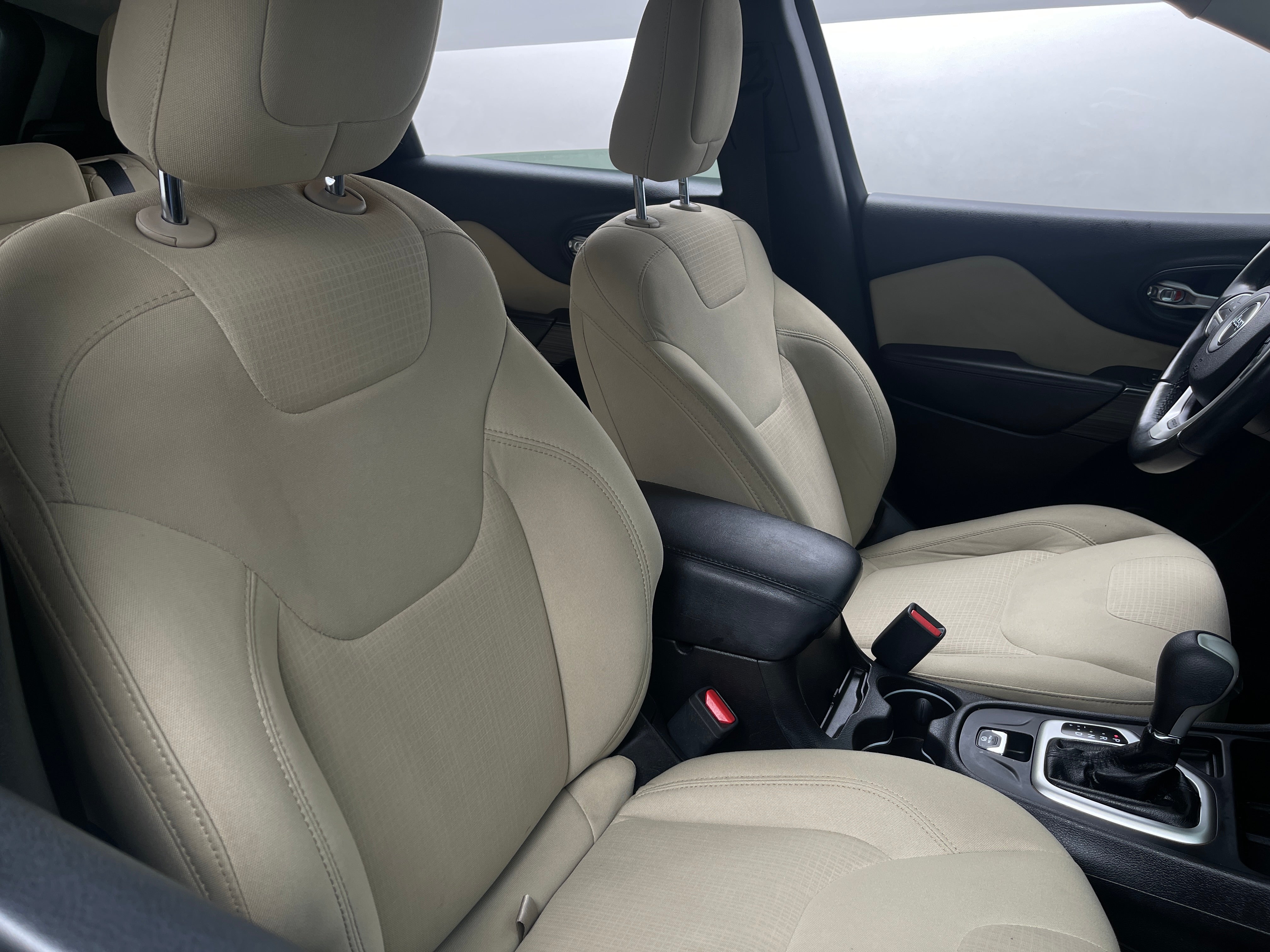 2017 Jeep Cherokee