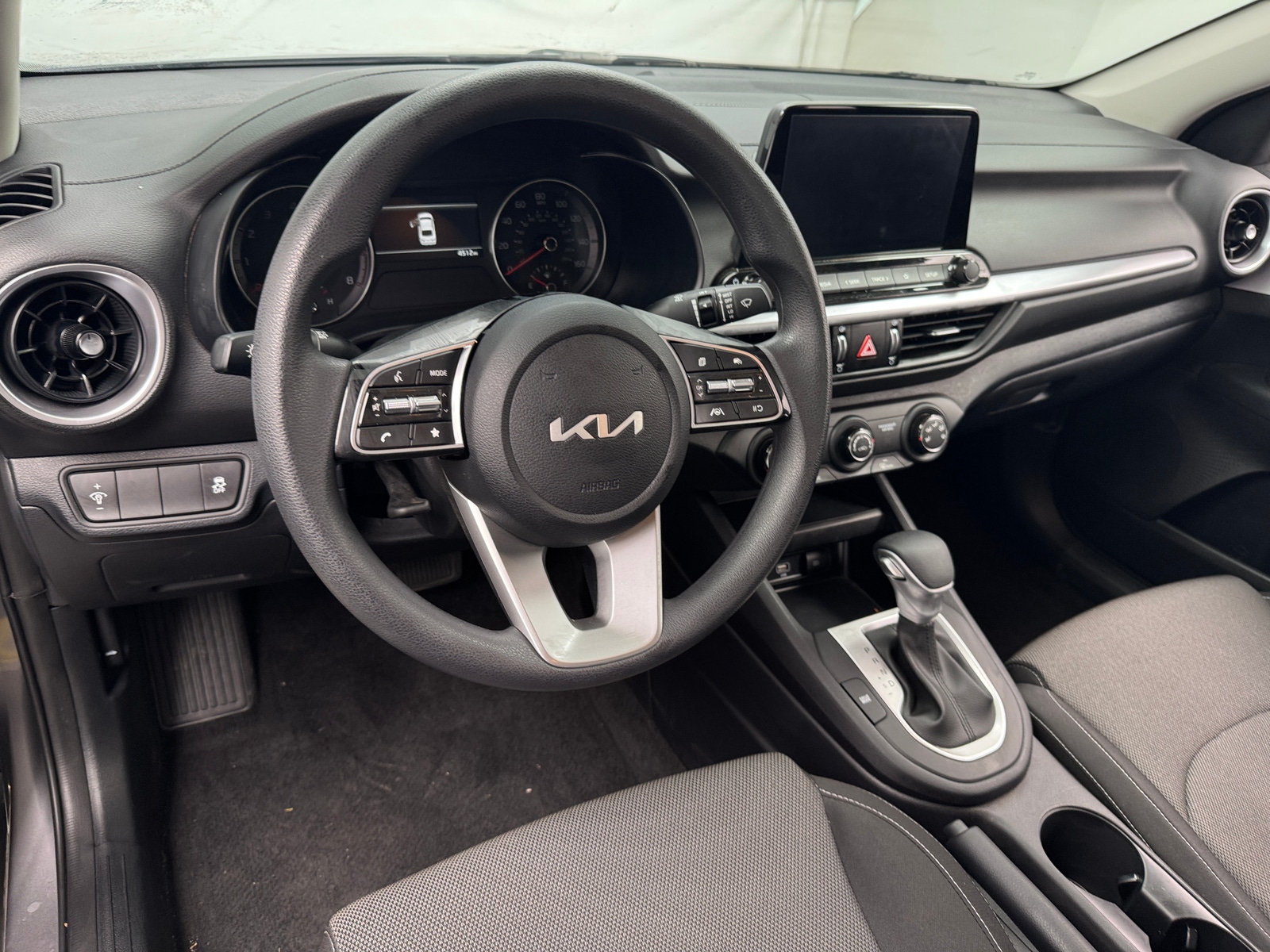 Thumbnail: 2024 Kia Forte - 5