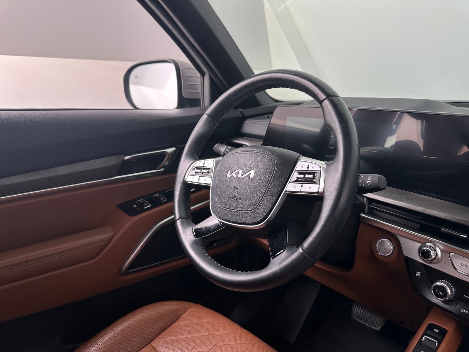 Thumbnail: 2024 Kia Telluride - 4