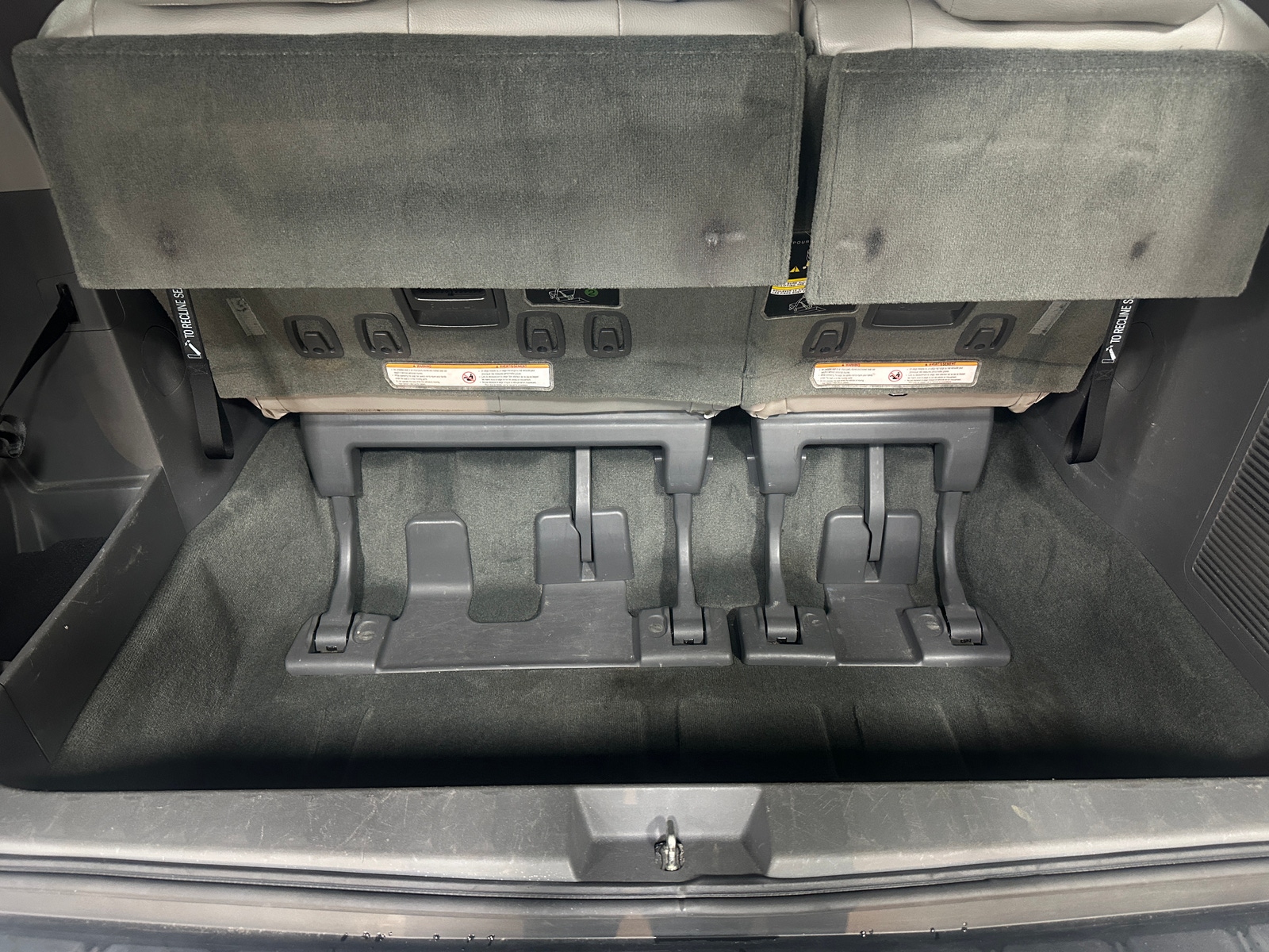 Thumbnail: 2017 Toyota Sienna - 7