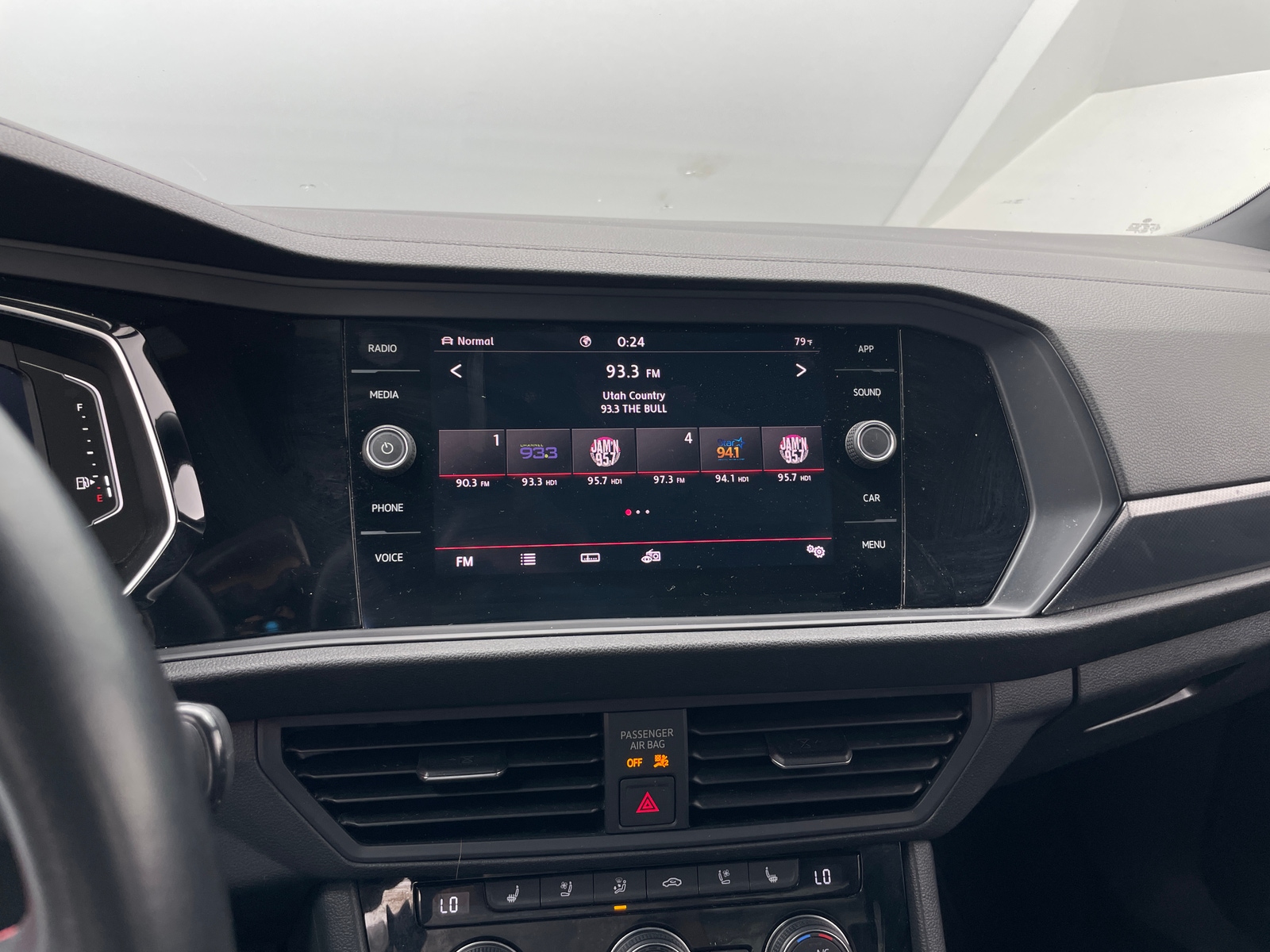 Thumbnail: 2020 Volkswagen Jetta - 3