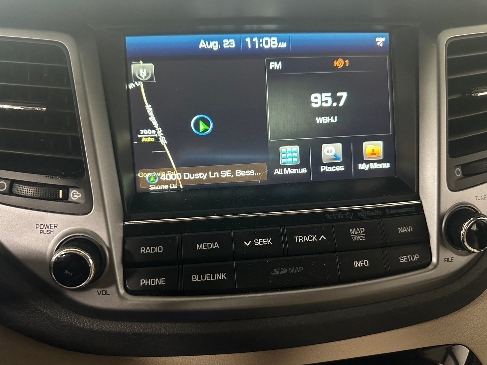 Thumbnail: 2017 Hyundai Tucson - 3