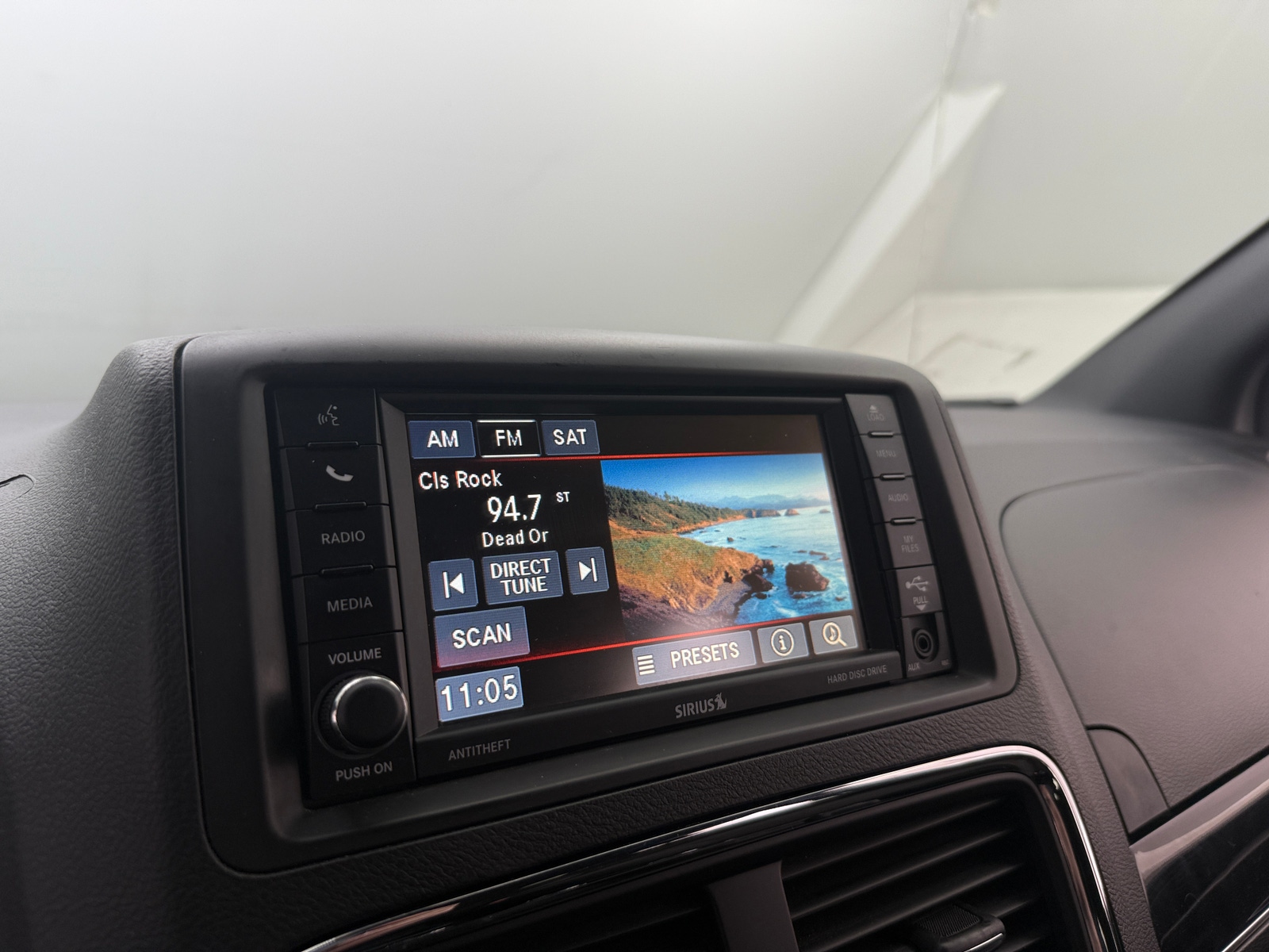 Thumbnail: 2017 Dodge Grand Caravan - 4