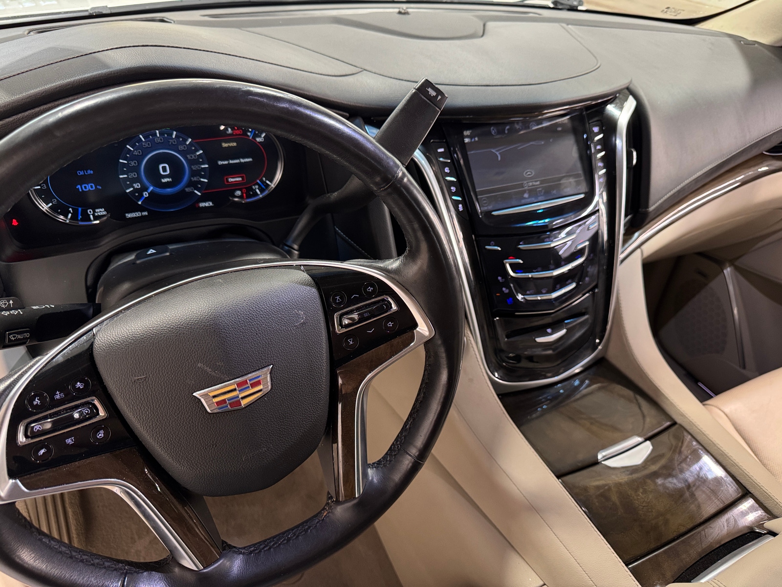 Thumbnail: 2019 Cadillac Escalade - 2