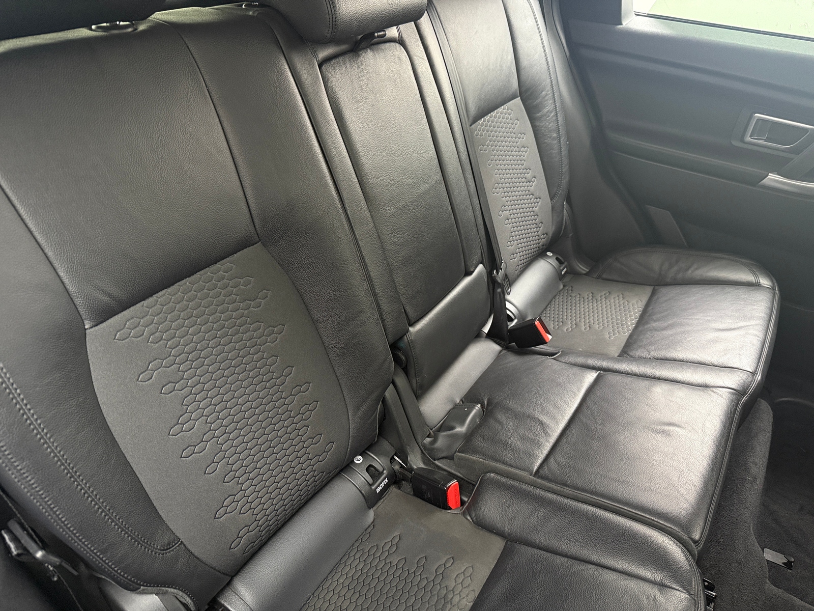 Thumbnail: 2019 Land Rover Discovery Sport - 5