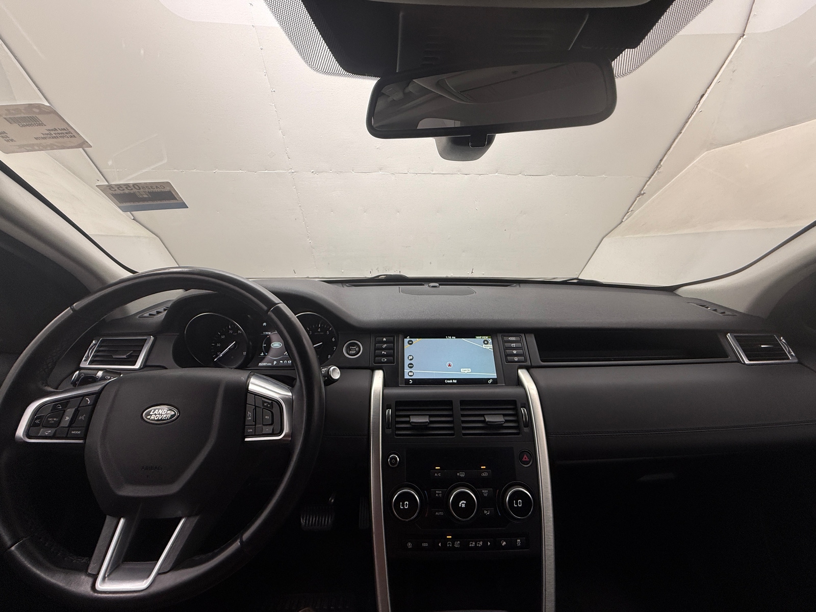 Thumbnail: 2019 Land Rover Discovery Sport - 2