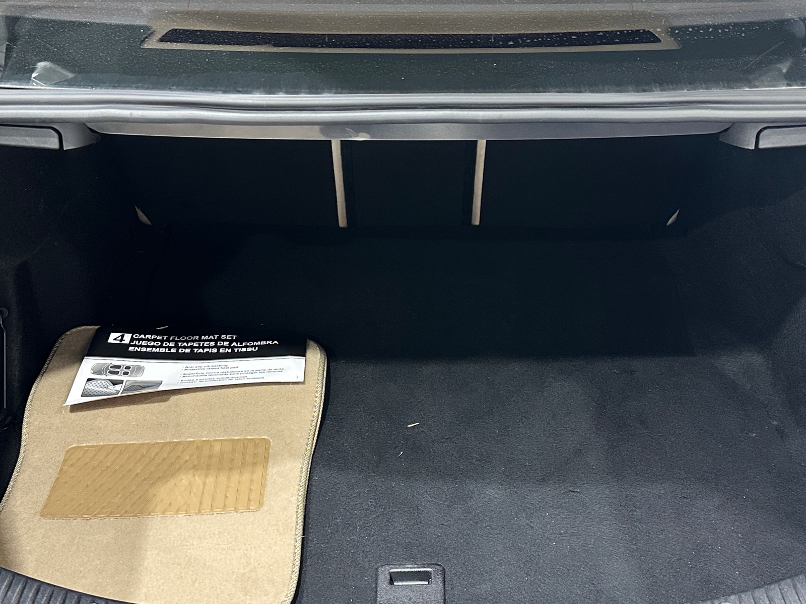 Thumbnail: 2016 Mercedes-Benz C-Class - 6