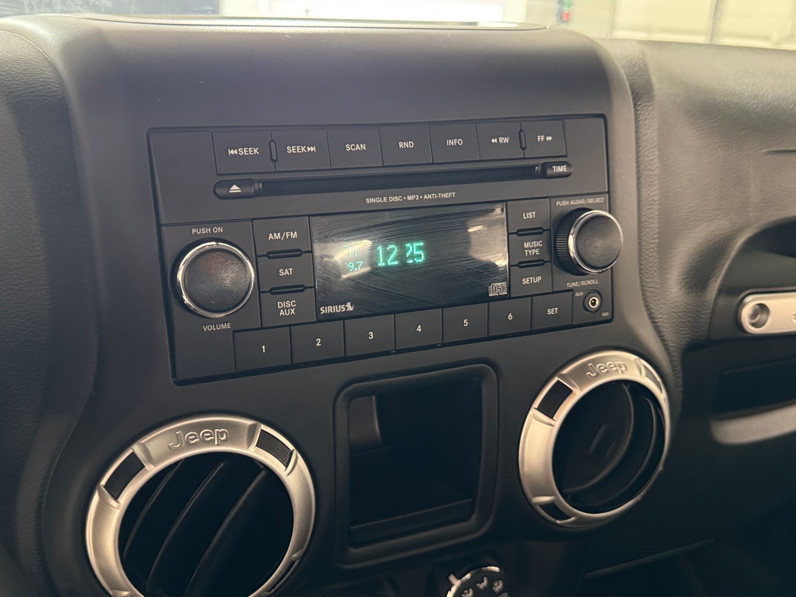 Thumbnail: 2017 Jeep Wrangler - 4