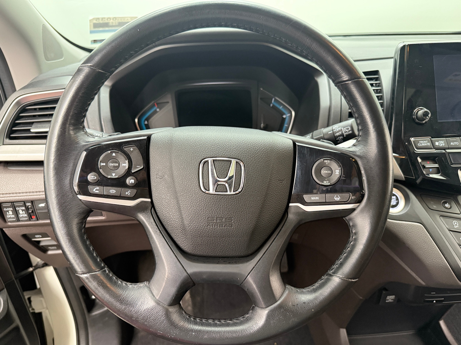 Thumbnail: 2019 Honda Odyssey - 4