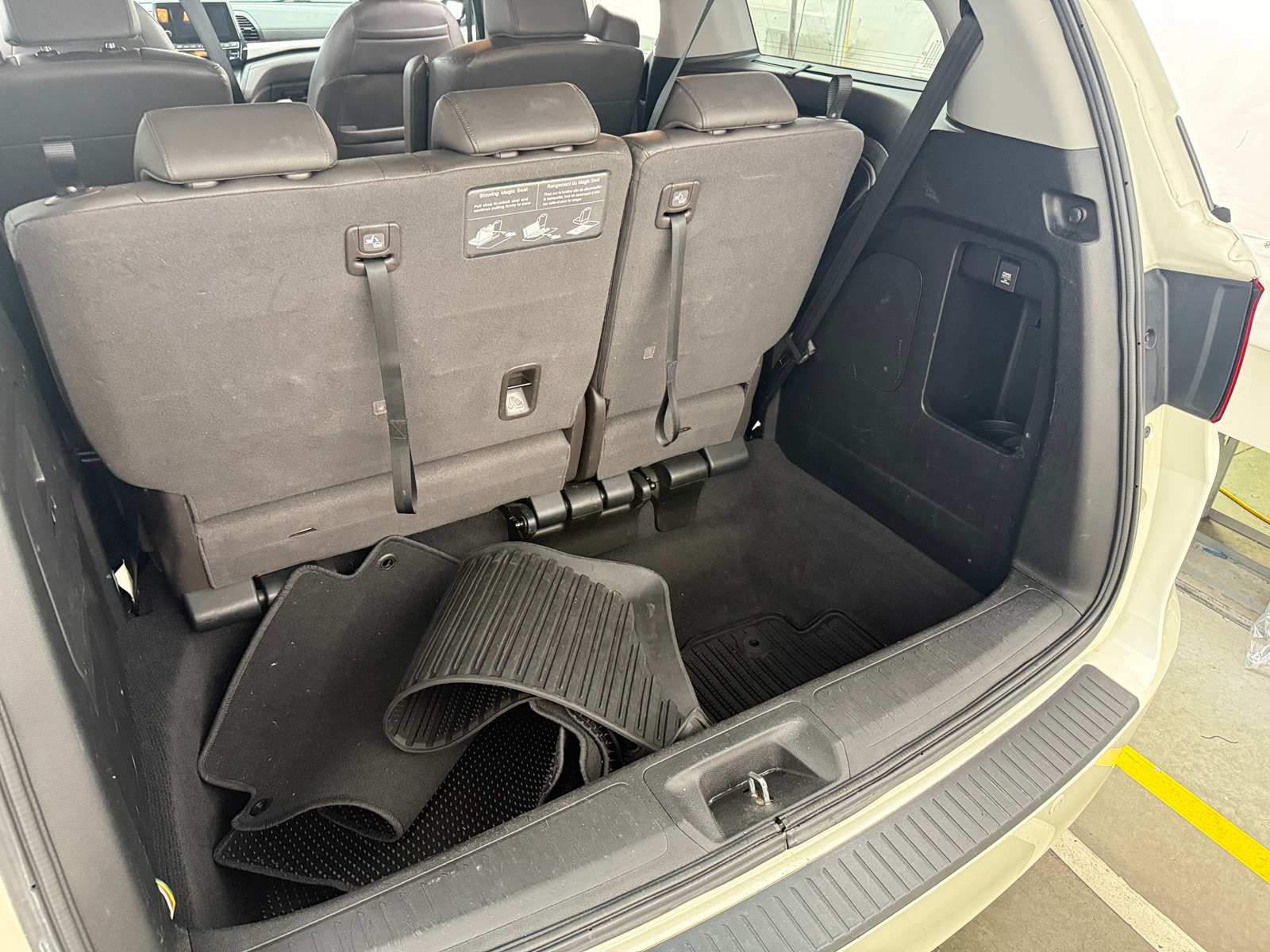 Thumbnail: 2019 Honda Odyssey - 6