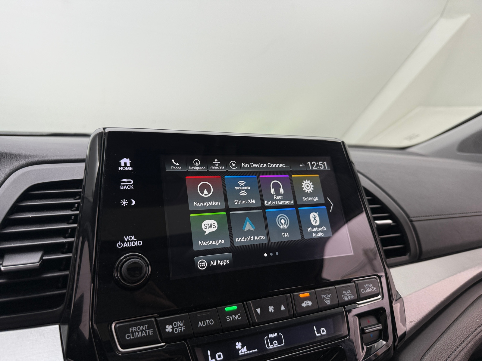 Thumbnail: 2019 Honda Odyssey - 3