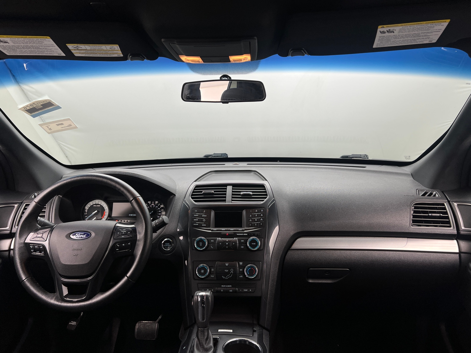 Thumbnail: 2018 Ford Explorer - 3