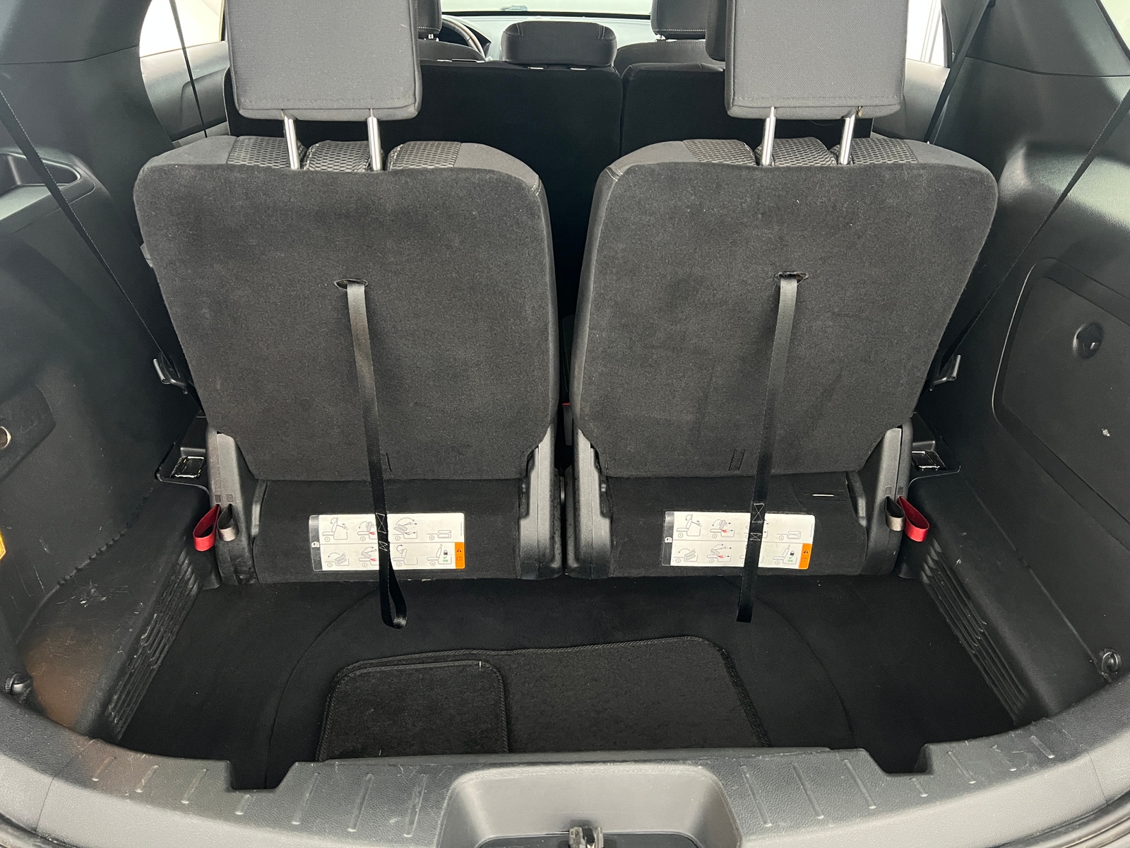 Thumbnail: 2018 Ford Explorer - 7