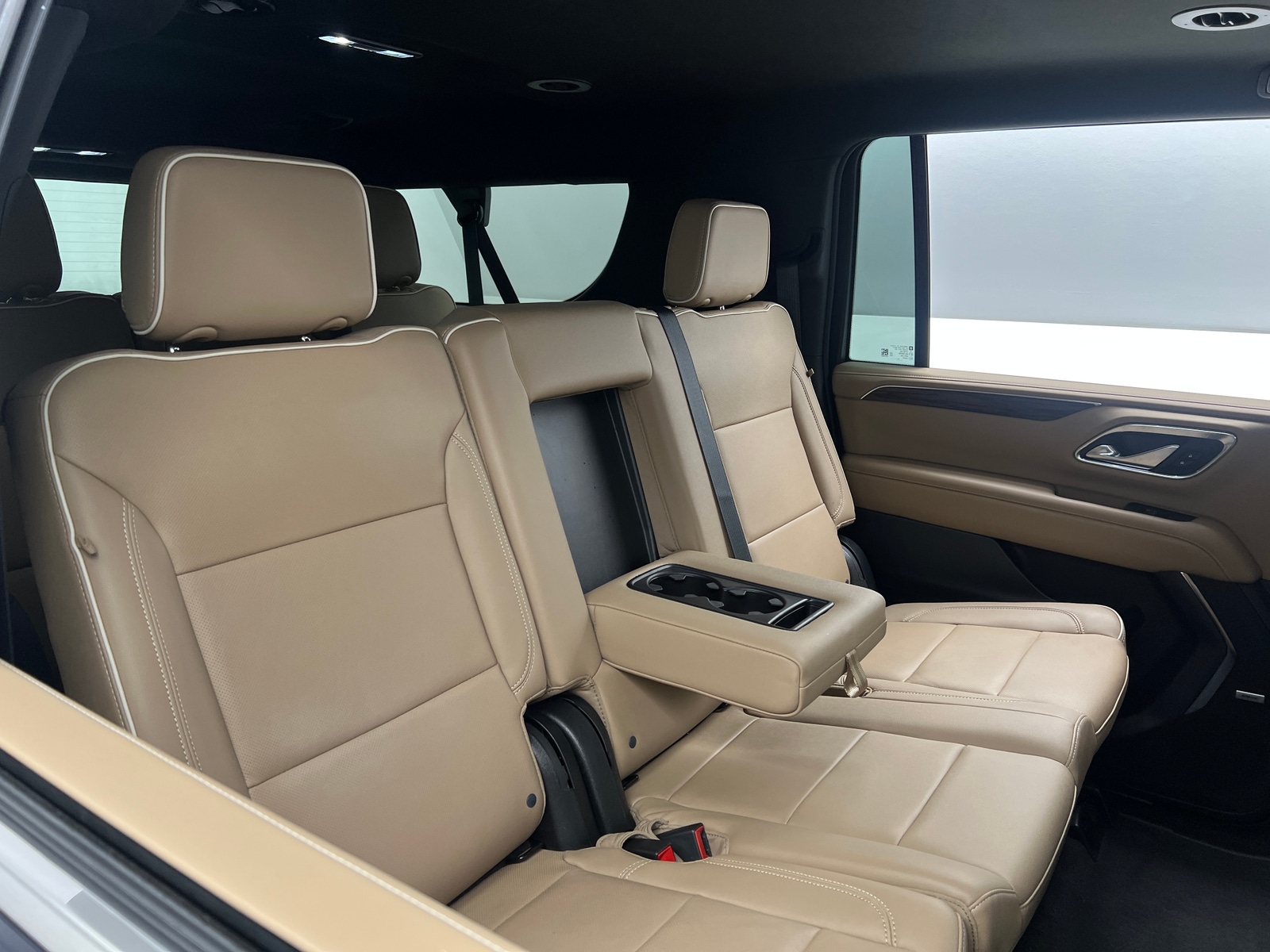 Thumbnail: 2023 Chevrolet Suburban - 5