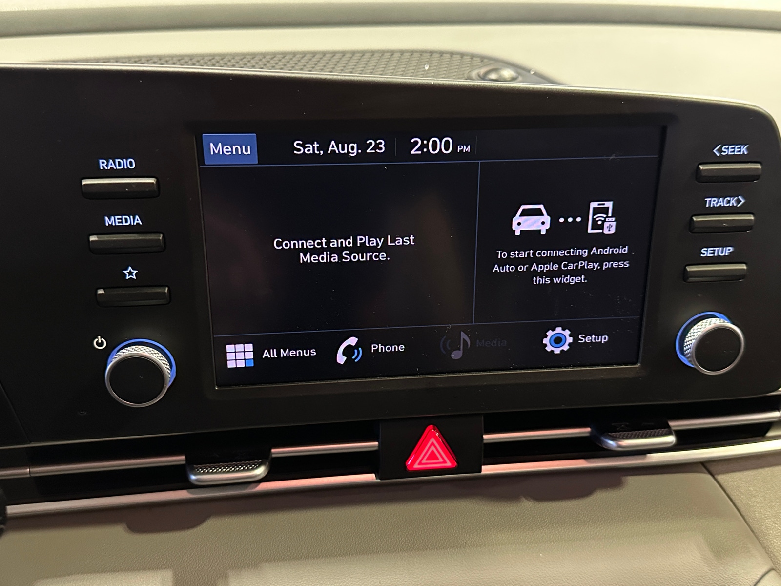 Thumbnail: 2023 Hyundai Elantra - 4