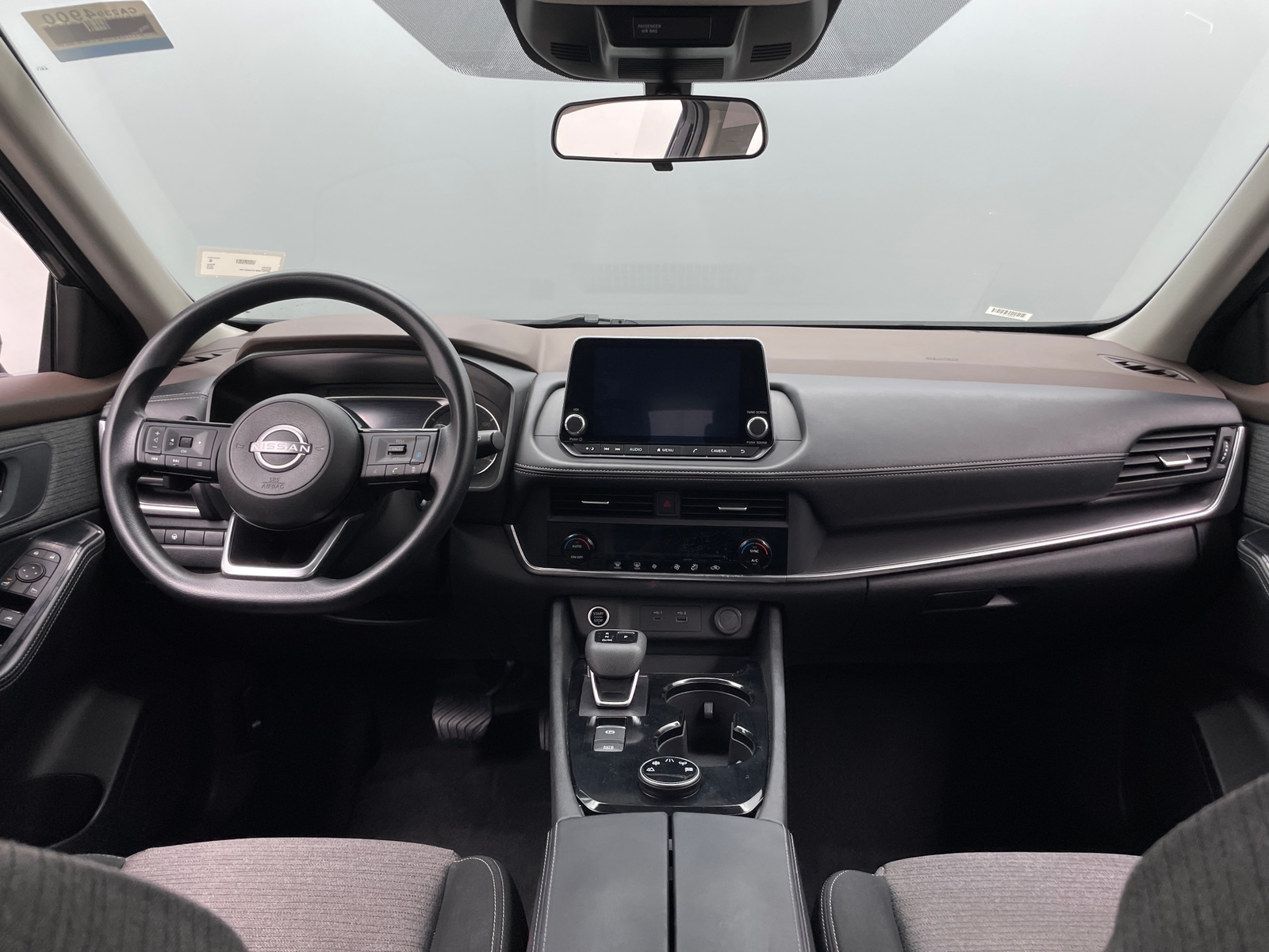 Thumbnail: 2023 Nissan Rogue - 3