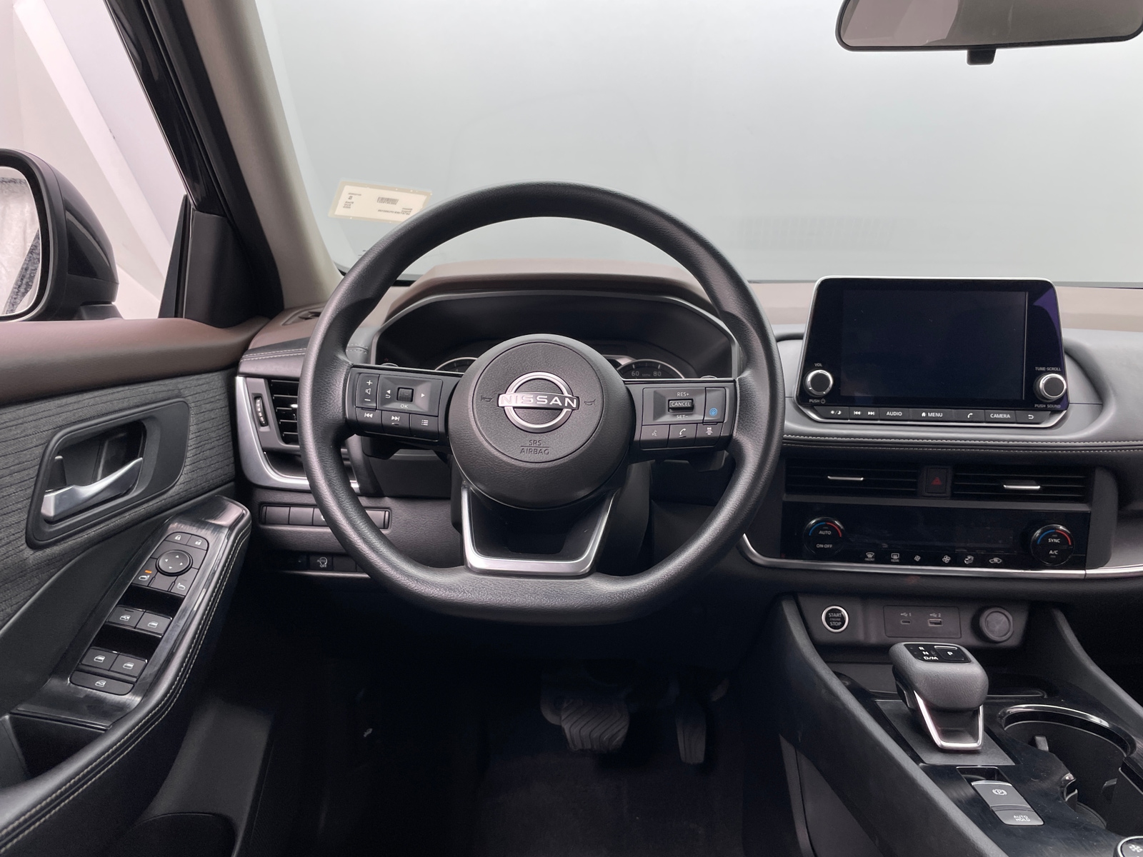 Thumbnail: 2023 Nissan Rogue - 5