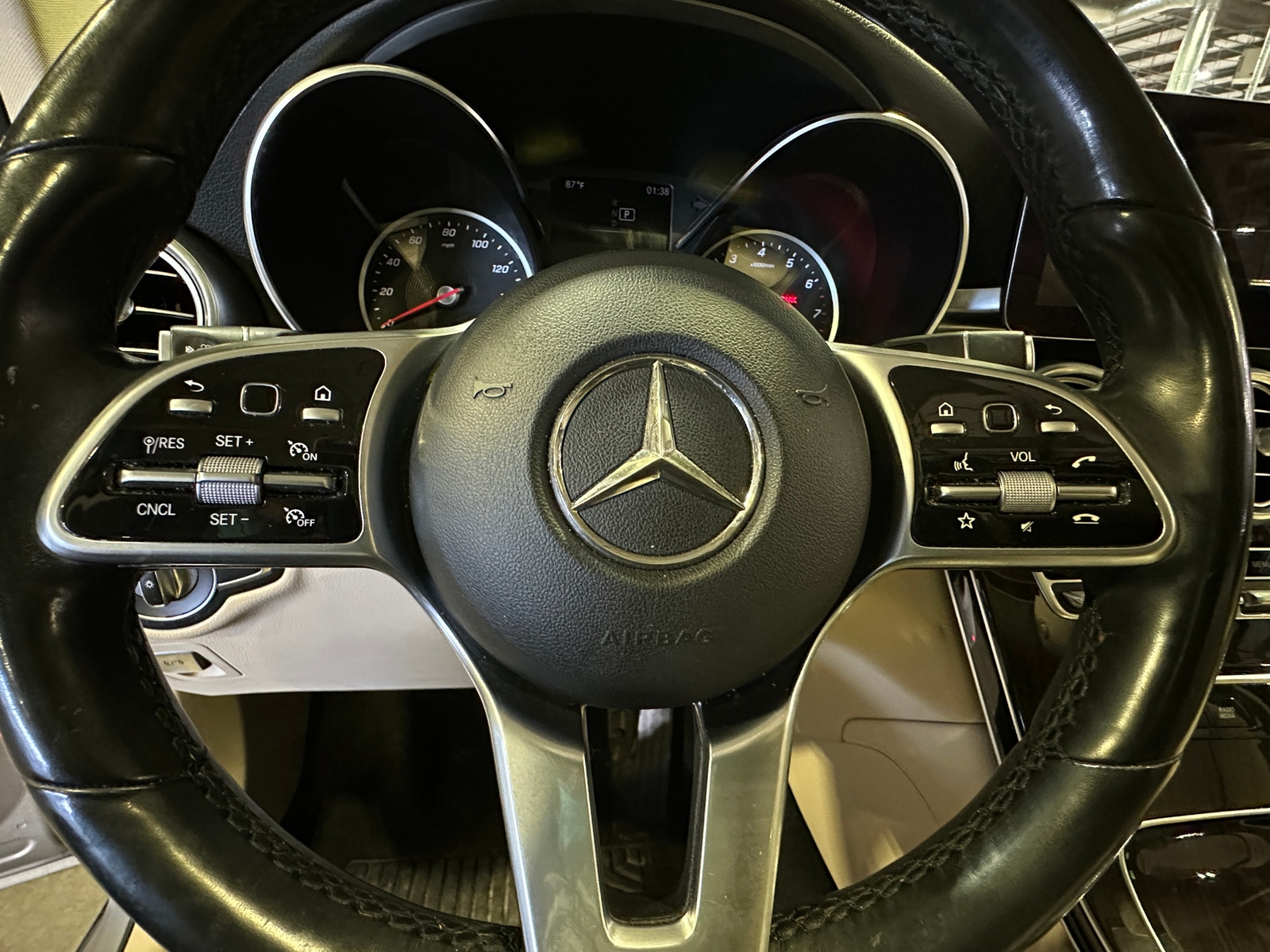 Thumbnail: 2021 Mercedes-Benz GLC - 4