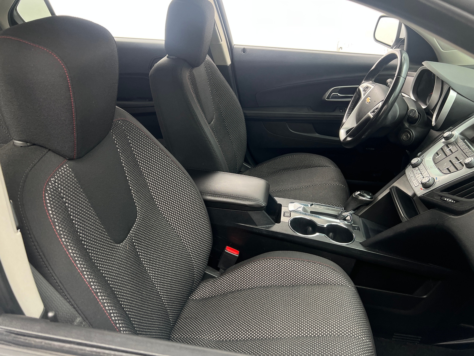 Thumbnail: 2016 Chevrolet Equinox - 2