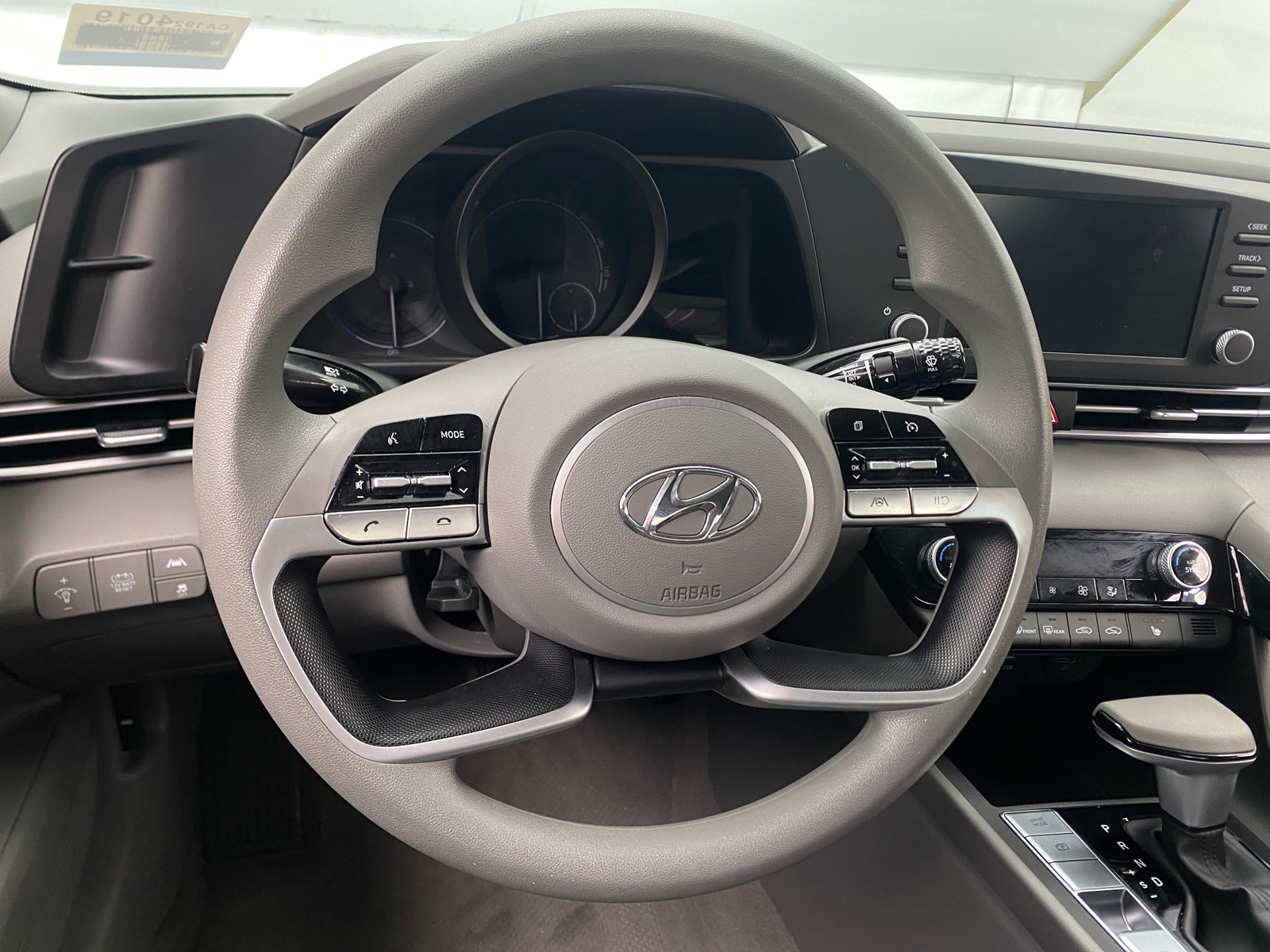 Thumbnail: 2023 Hyundai Elantra - 5
