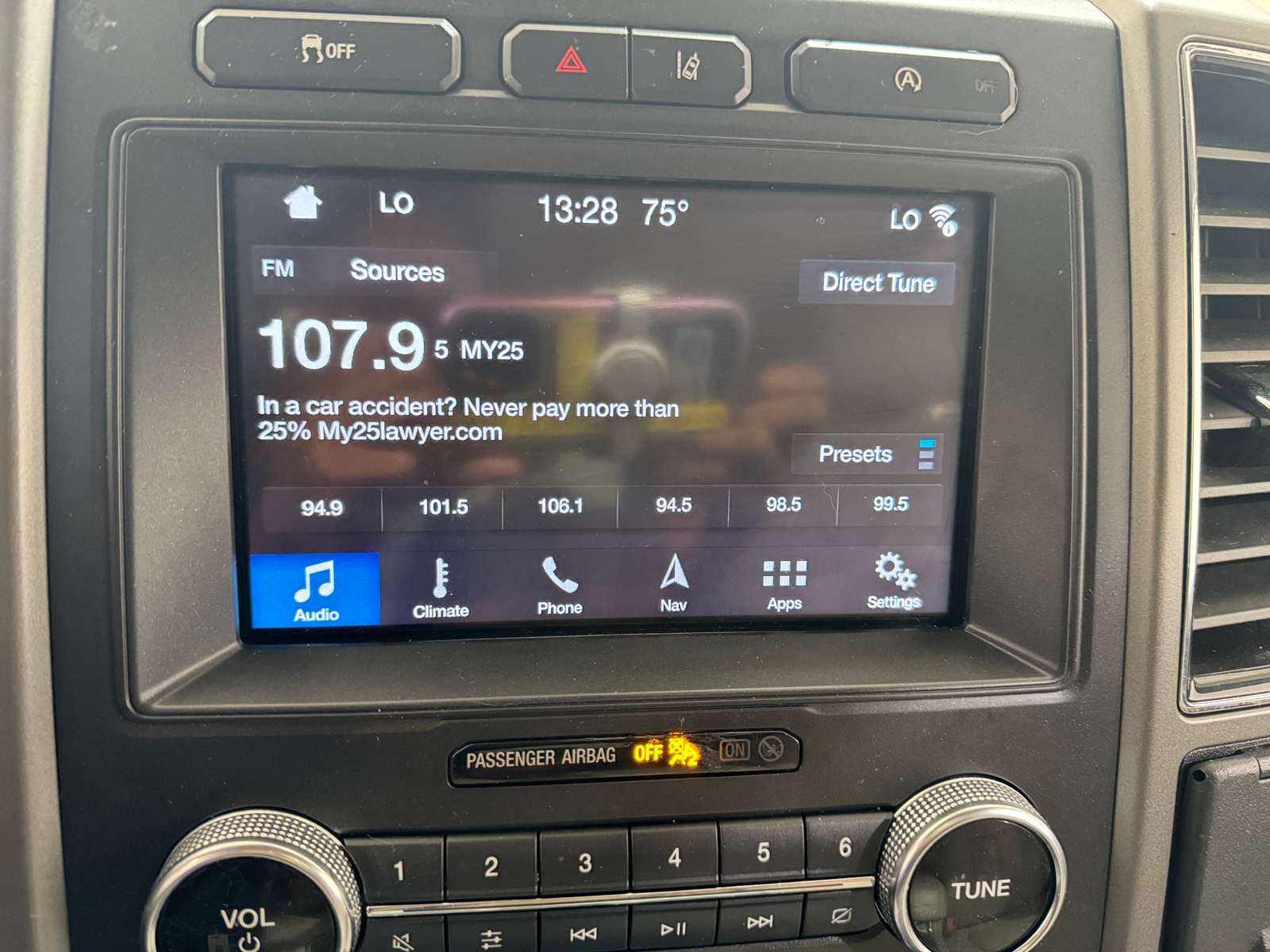 Thumbnail: 2019 Ford Expedition - 4