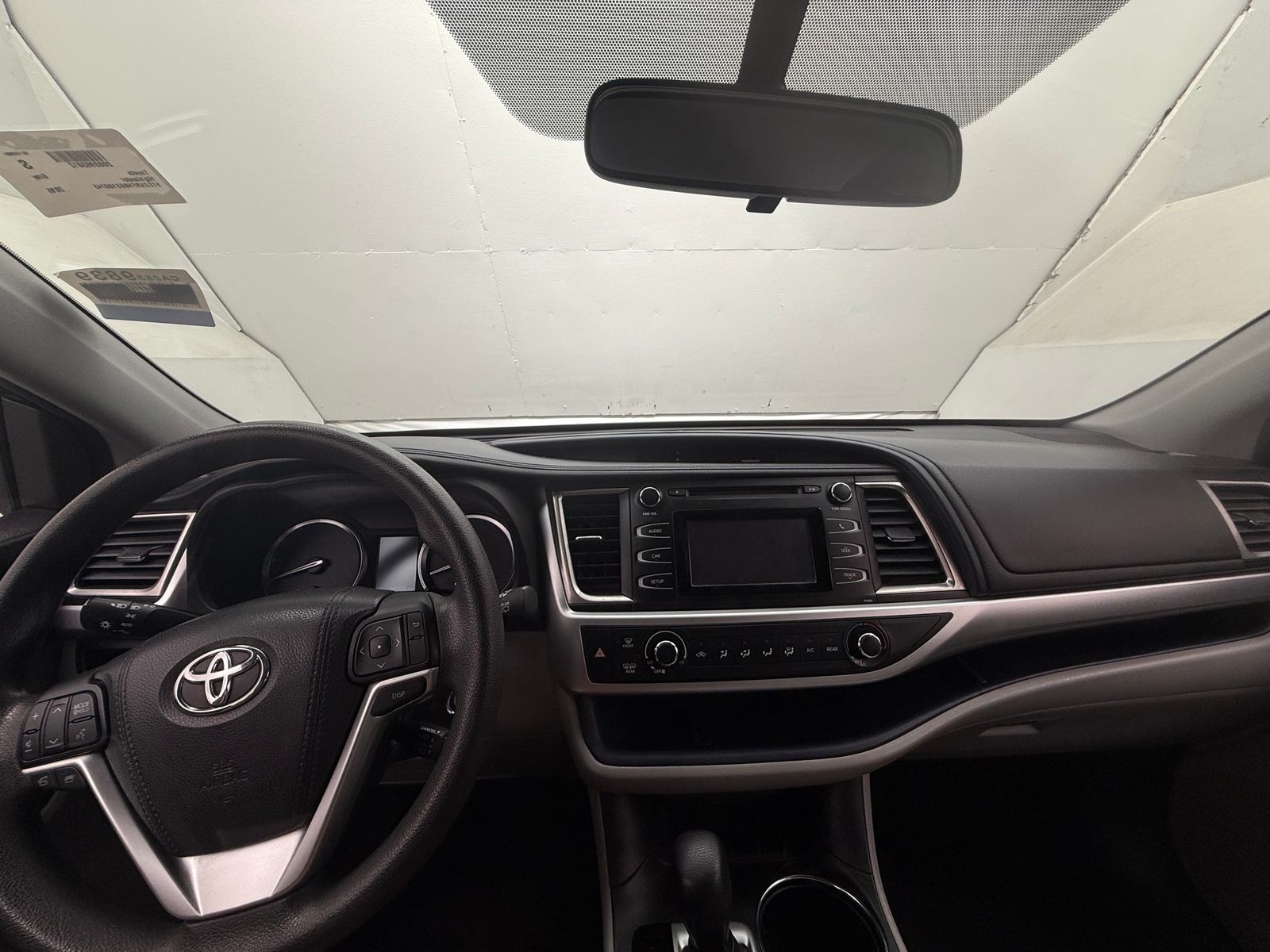 Thumbnail: 2016 Toyota Highlander - 3