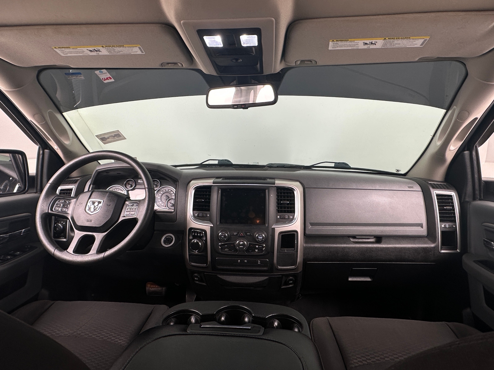 Thumbnail: 2019 RAM 1500 Classic - 3