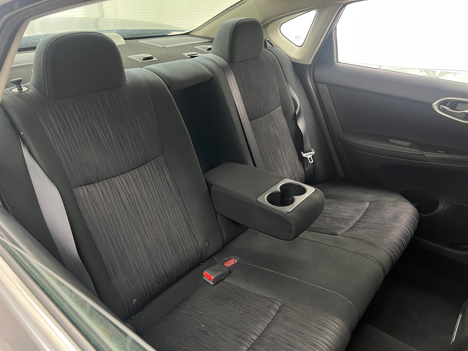 Thumbnail: 2019 Nissan Sentra - 6