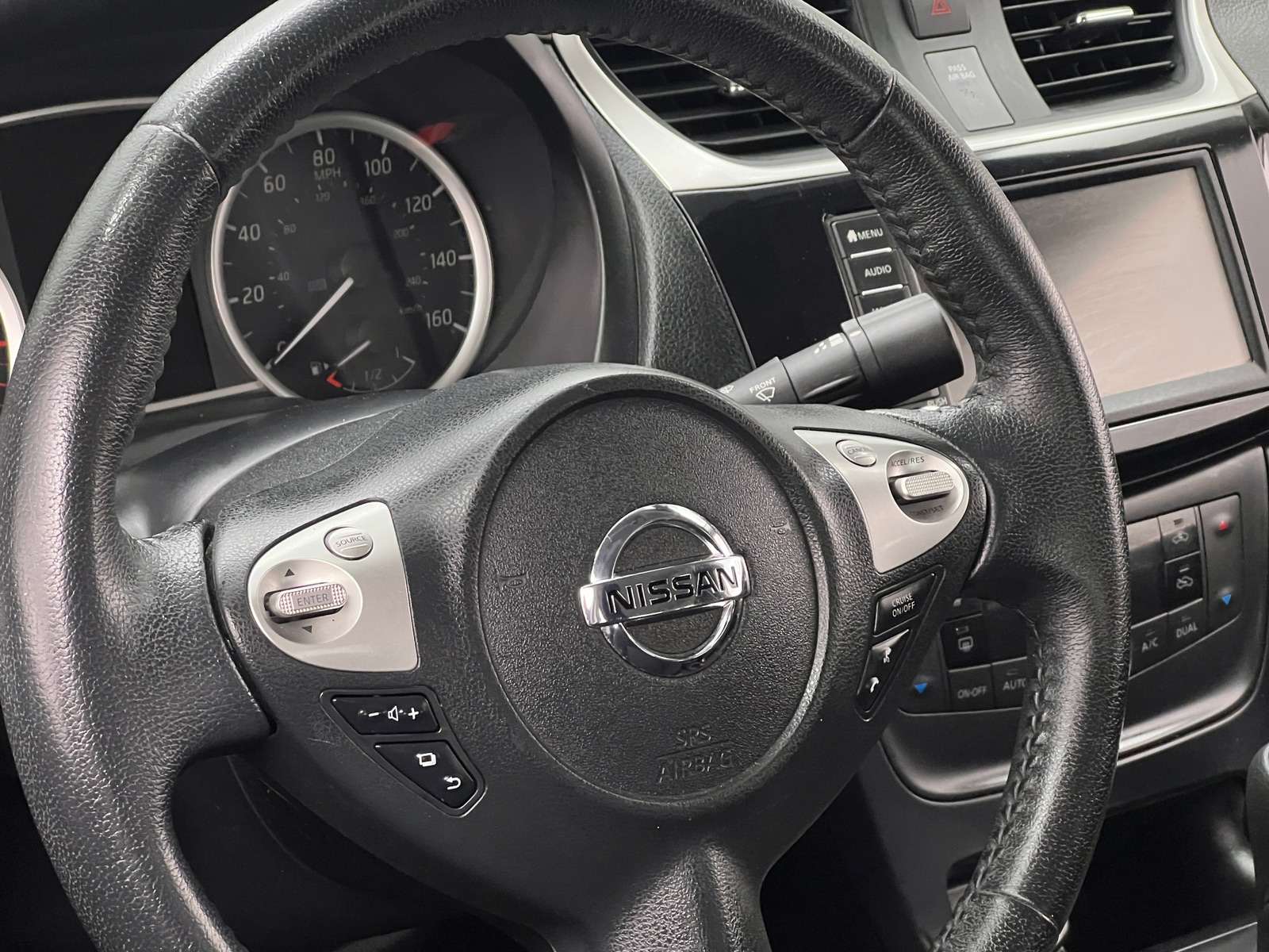 Thumbnail: 2019 Nissan Sentra - 5