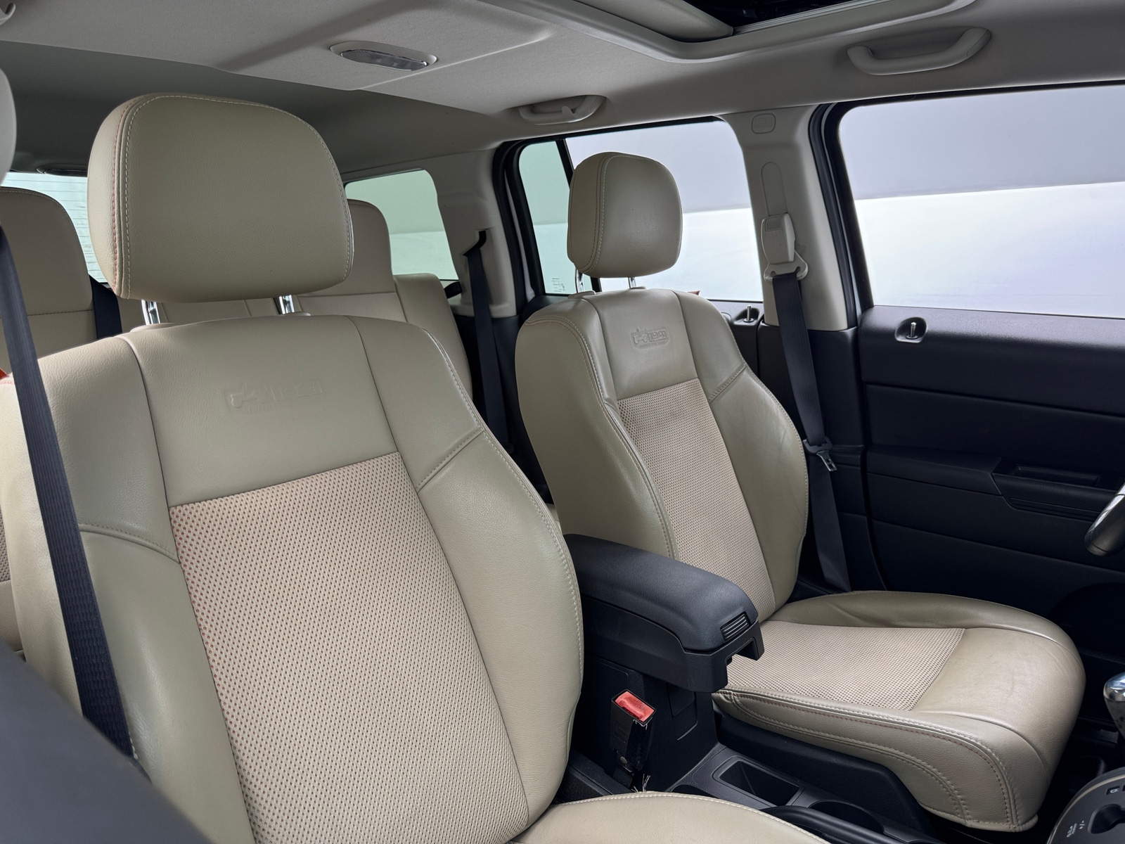 Thumbnail: 2017 Jeep Patriot - 2