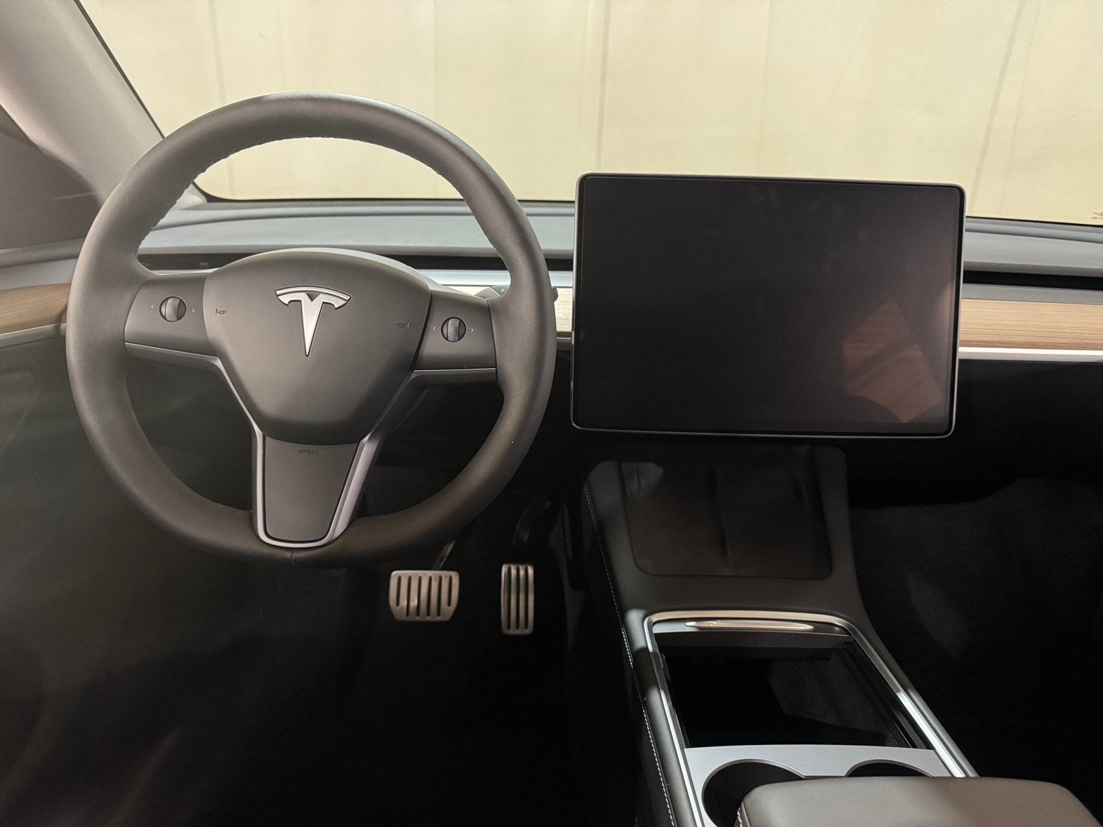 Thumbnail: 2025 Tesla Model Y - 4