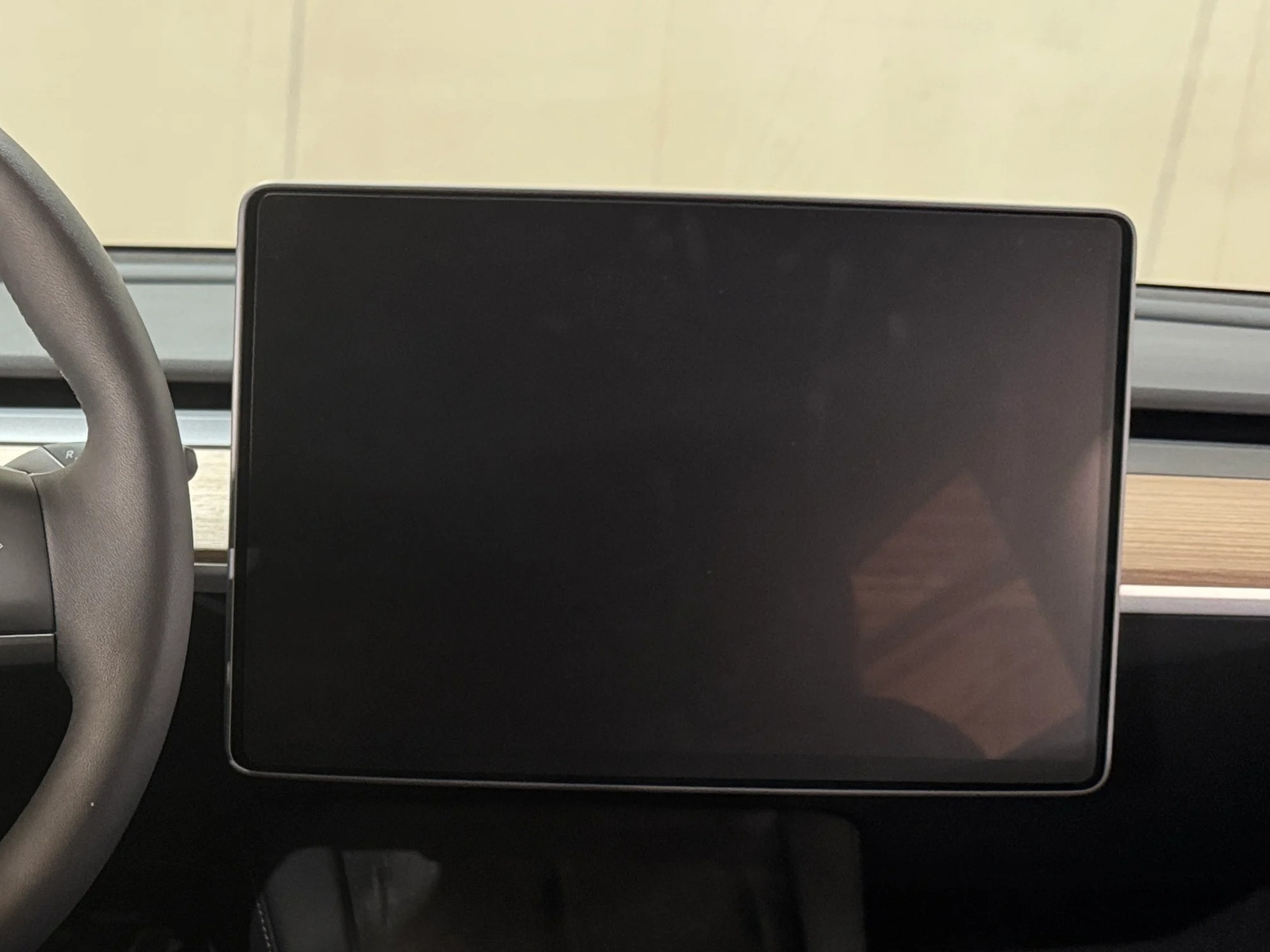 Thumbnail: 2025 Tesla Model Y - 3