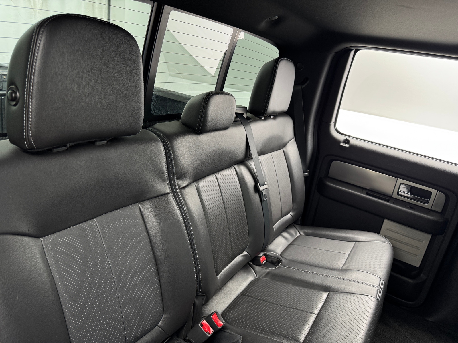 Thumbnail: 2014 Ford Econoline - 6
