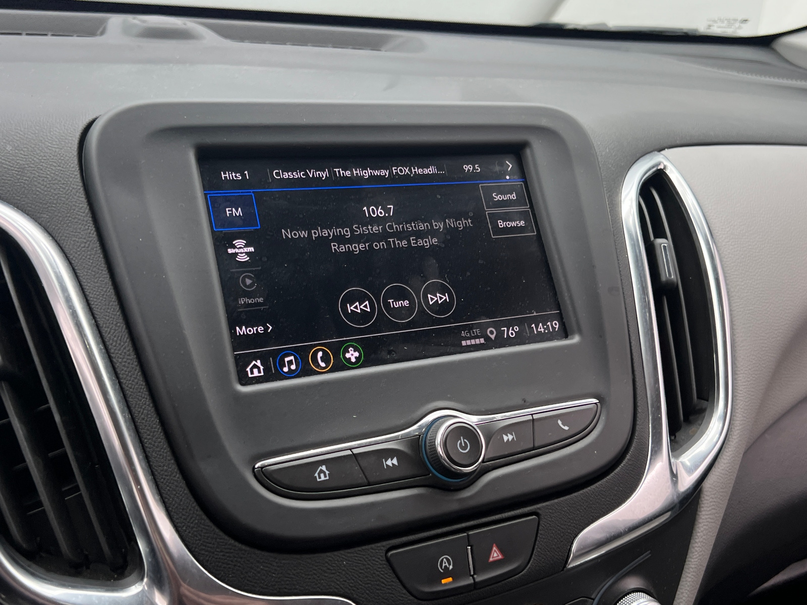 Thumbnail: 2024 Chevrolet Equinox - 4