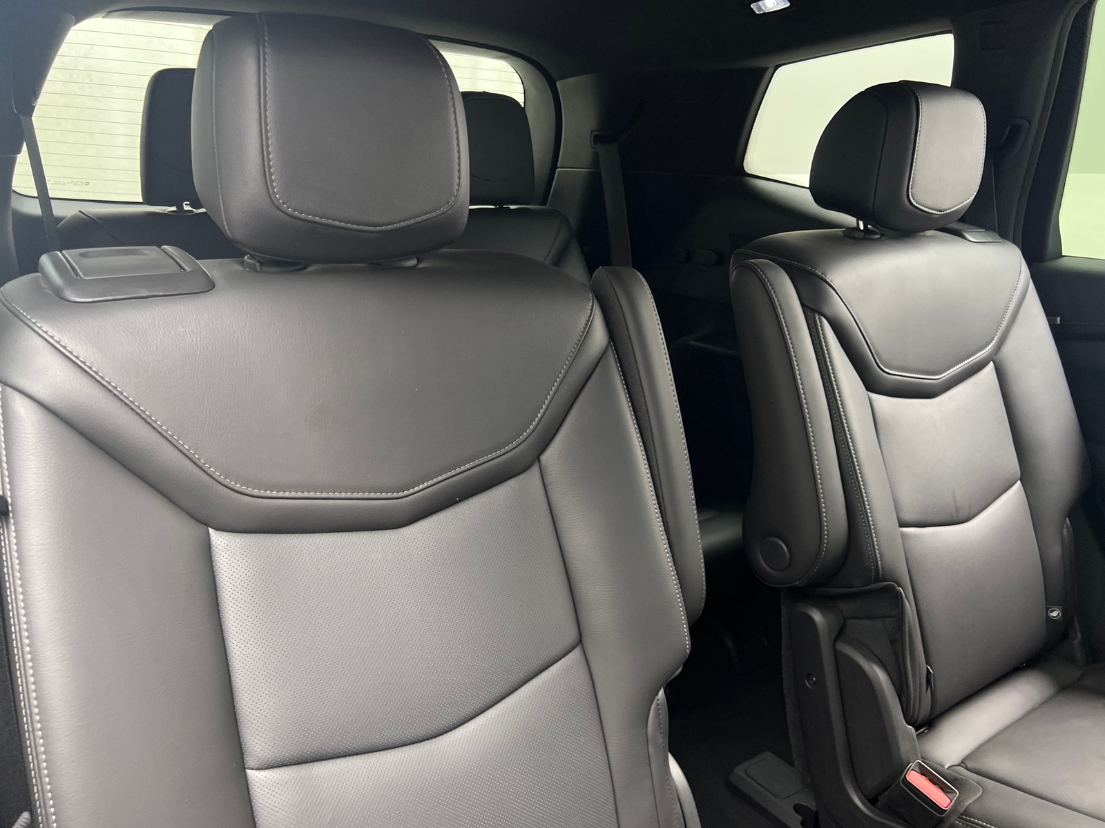 Thumbnail: 2025 Cadillac XT6 - 5