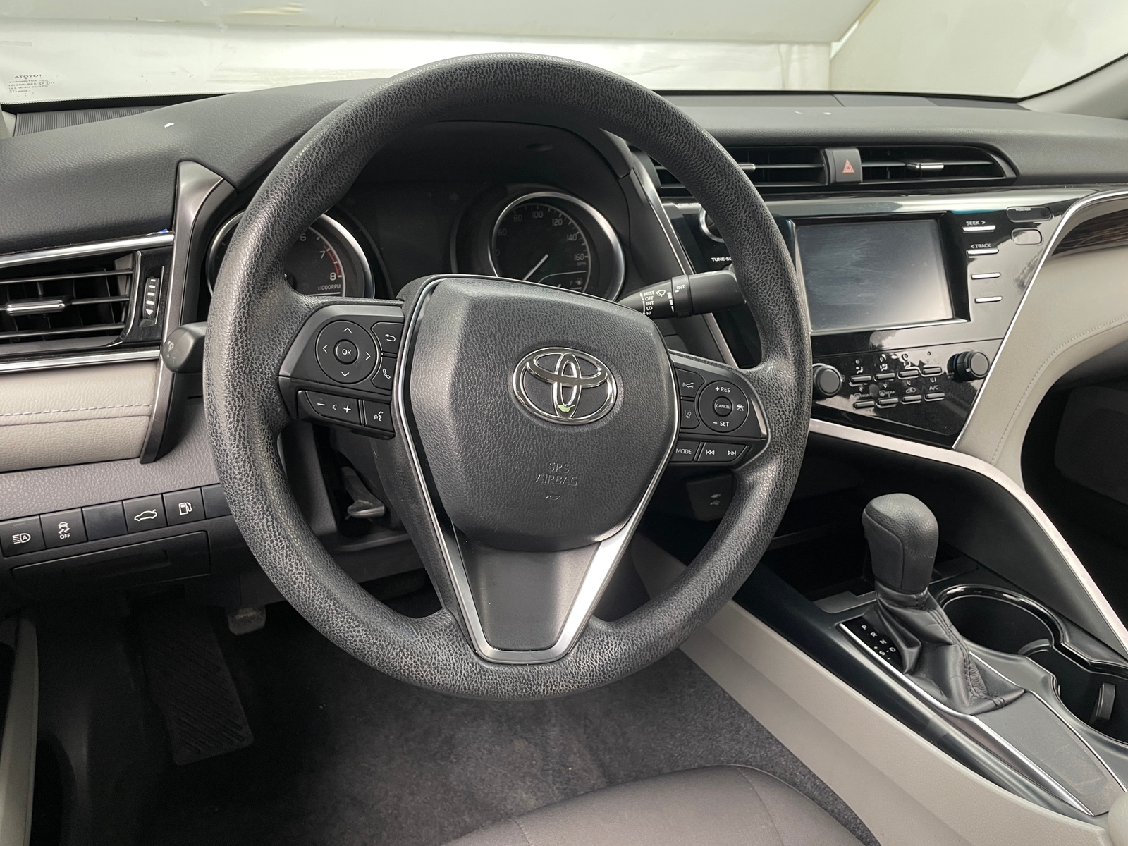 Thumbnail: 2018 Toyota Camry - 5
