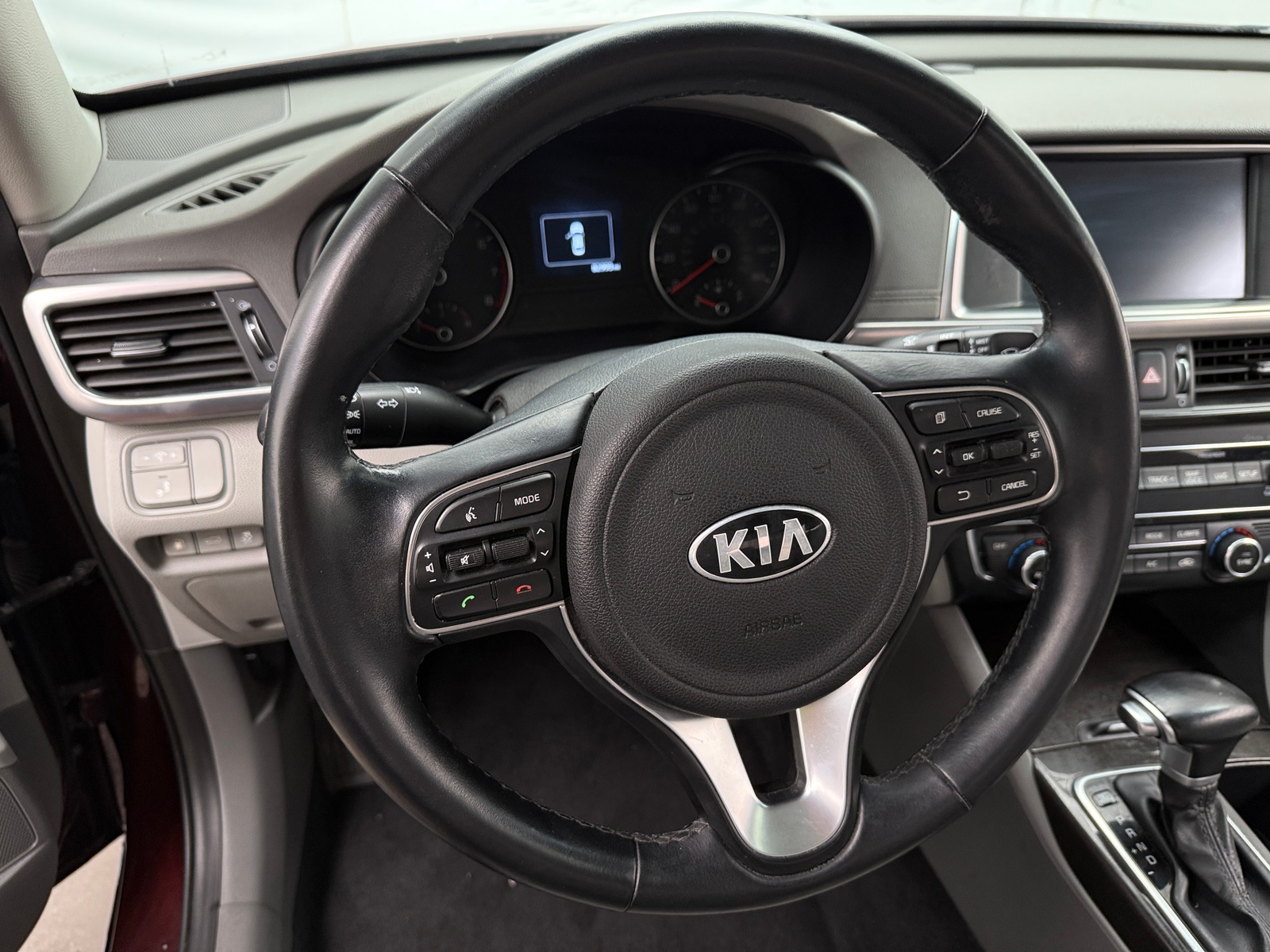 Thumbnail: 2016 Kia Optima - 4