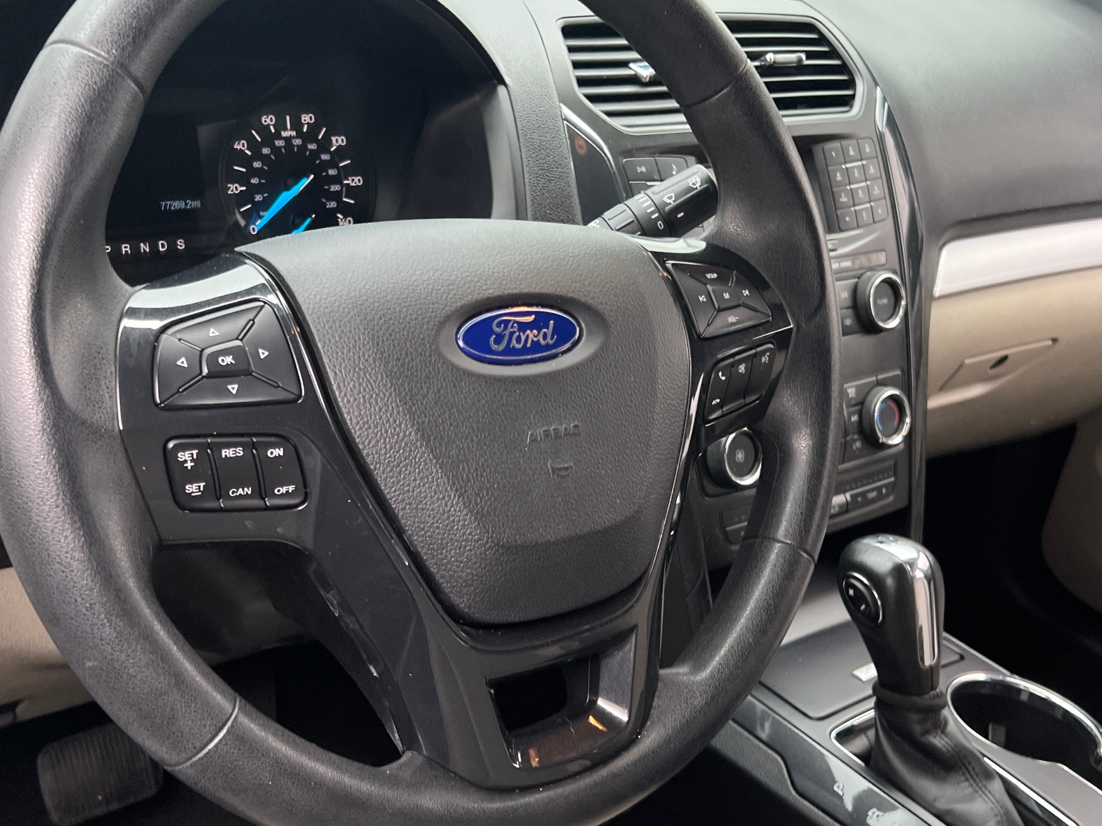 Thumbnail: 2018 Ford Explorer - 5
