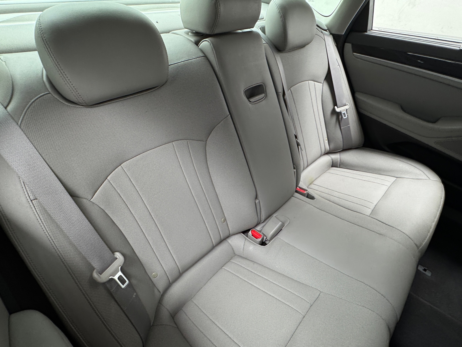 Thumbnail: 2015 Hyundai Genesis - 5