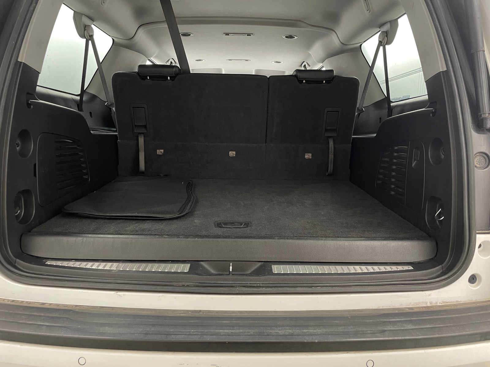Thumbnail: 2019 Chevrolet Suburban - 6