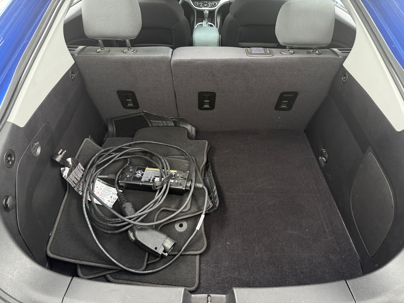 Thumbnail: 2017 Chevrolet Volt - 7