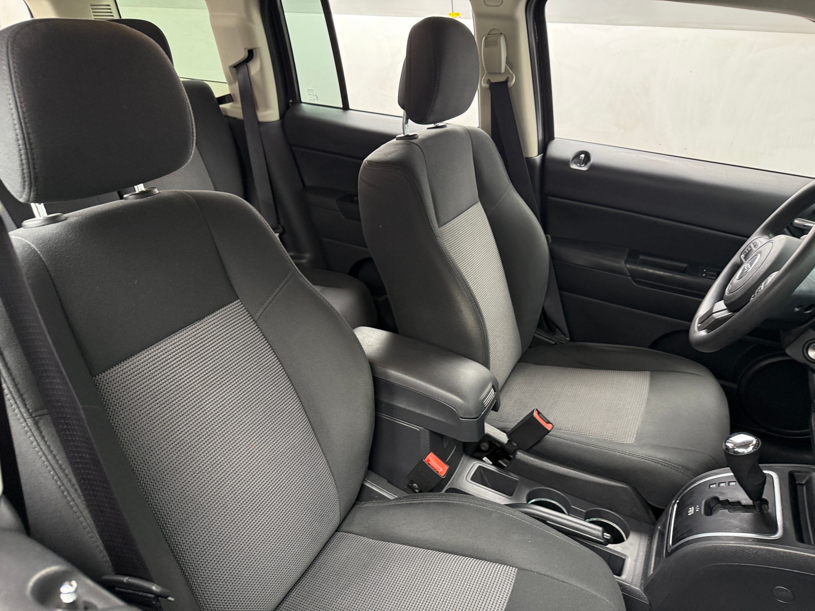 Thumbnail: 2014 Jeep Patriot - 2