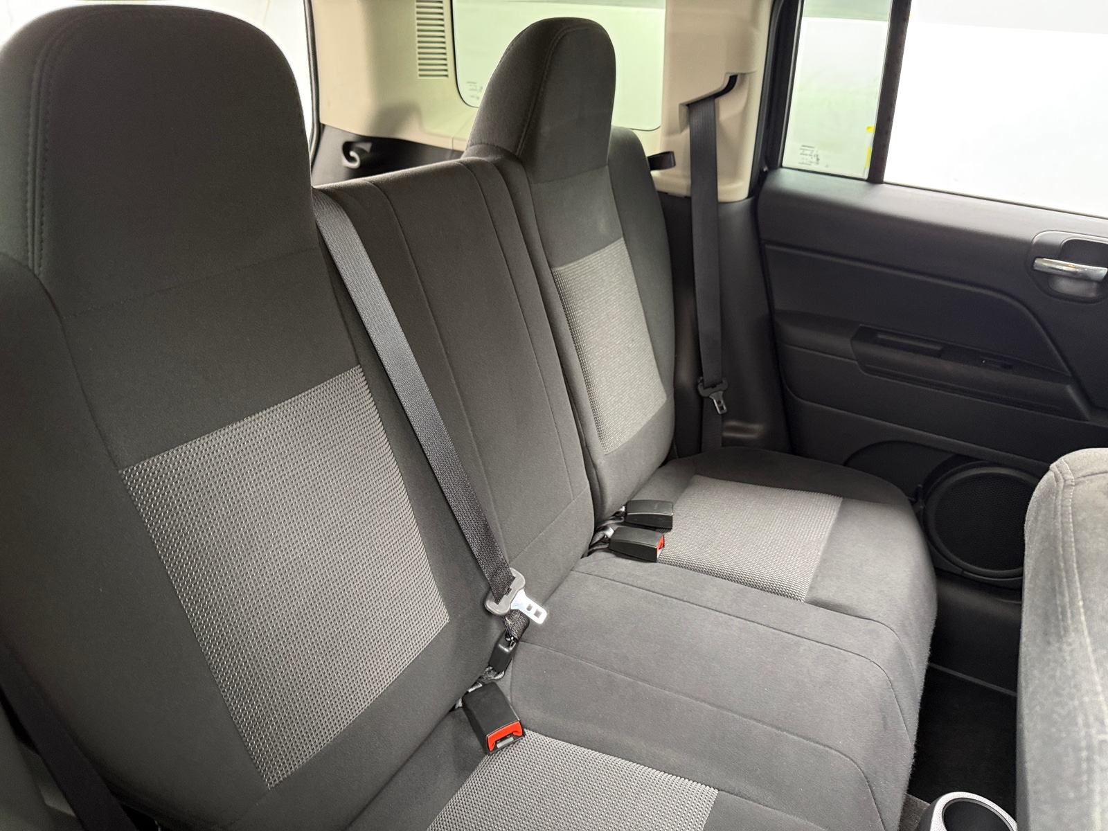 Thumbnail: 2014 Jeep Patriot - 6