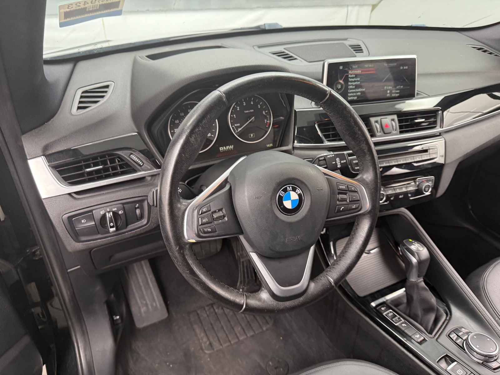 Thumbnail: 2016 BMW X1 - 4