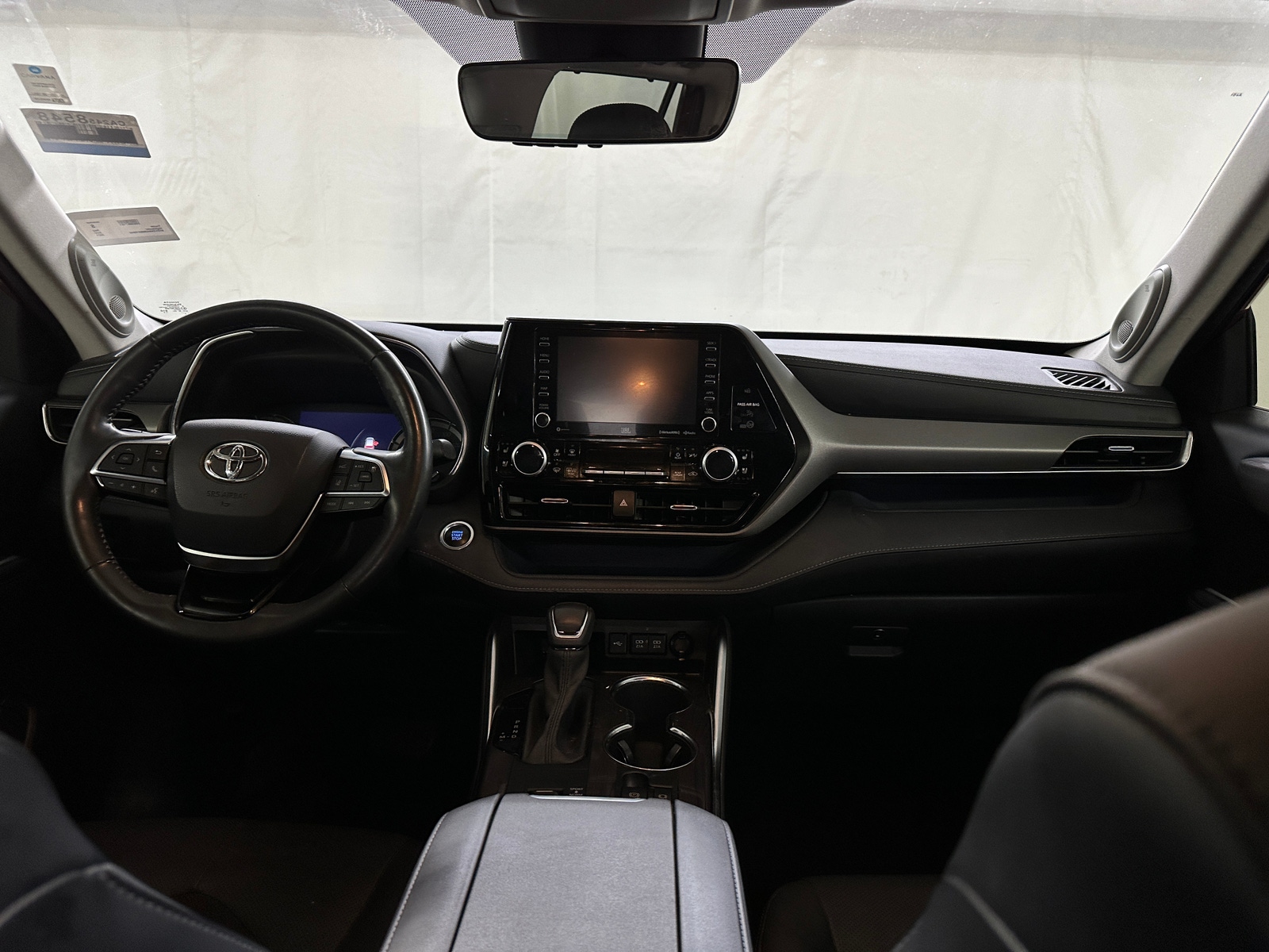 Thumbnail: 2021 Toyota Highlander - 2